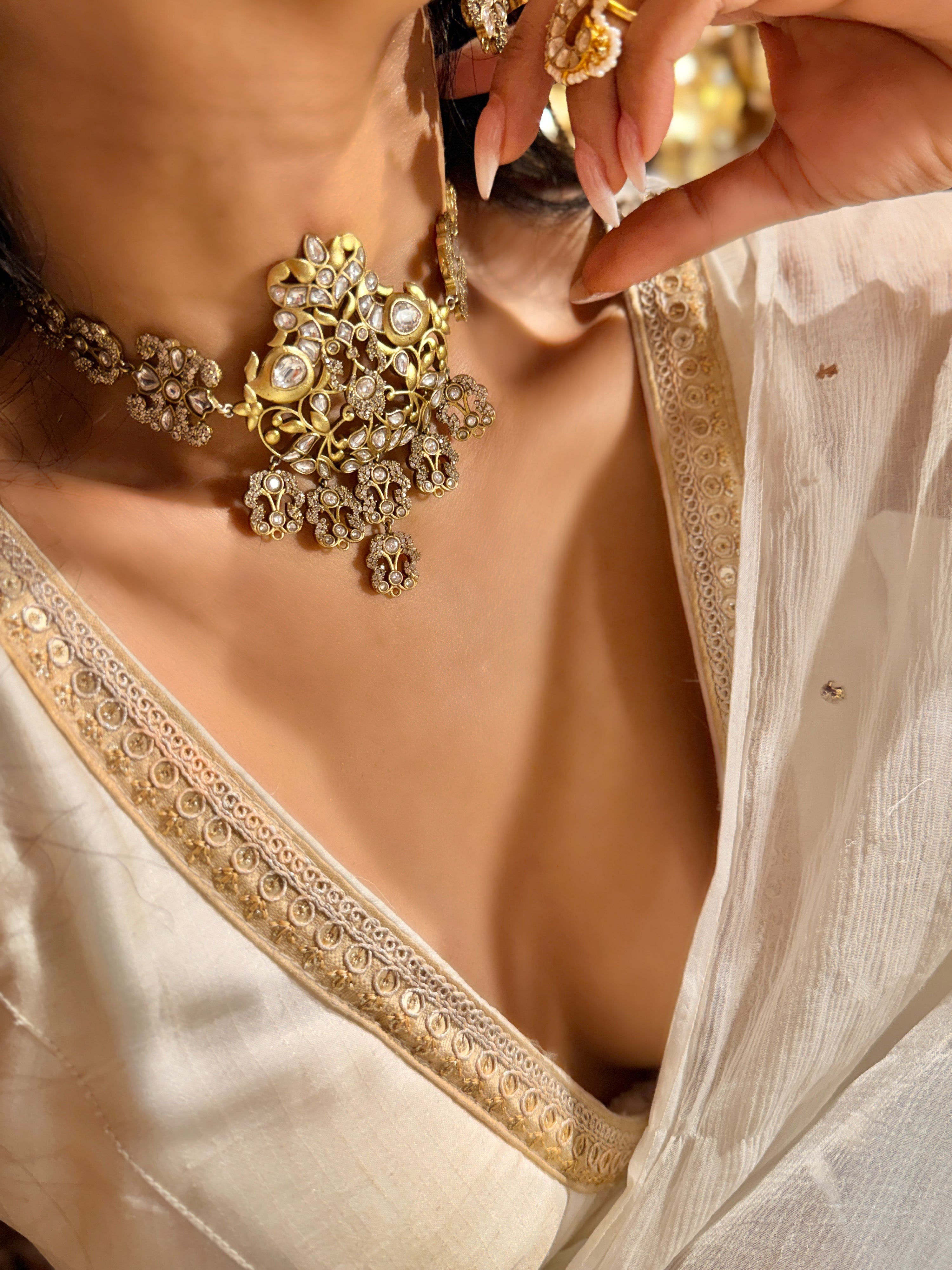 Tridha neck-piece-Mahira
