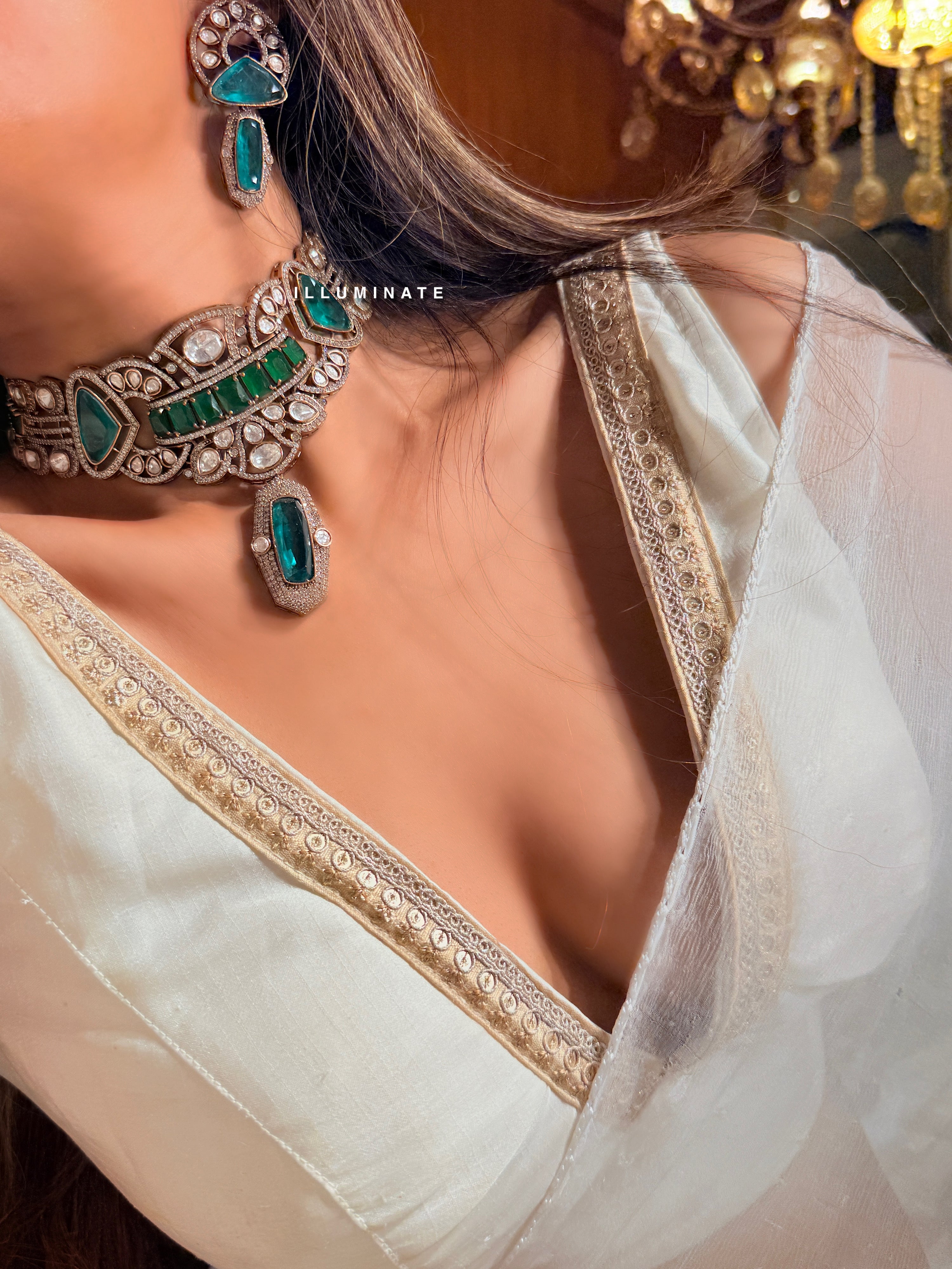 Emerald Essence Choker