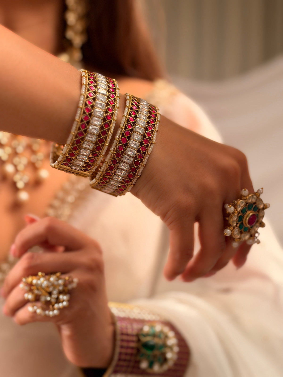 Mritika Jadau Bangle
