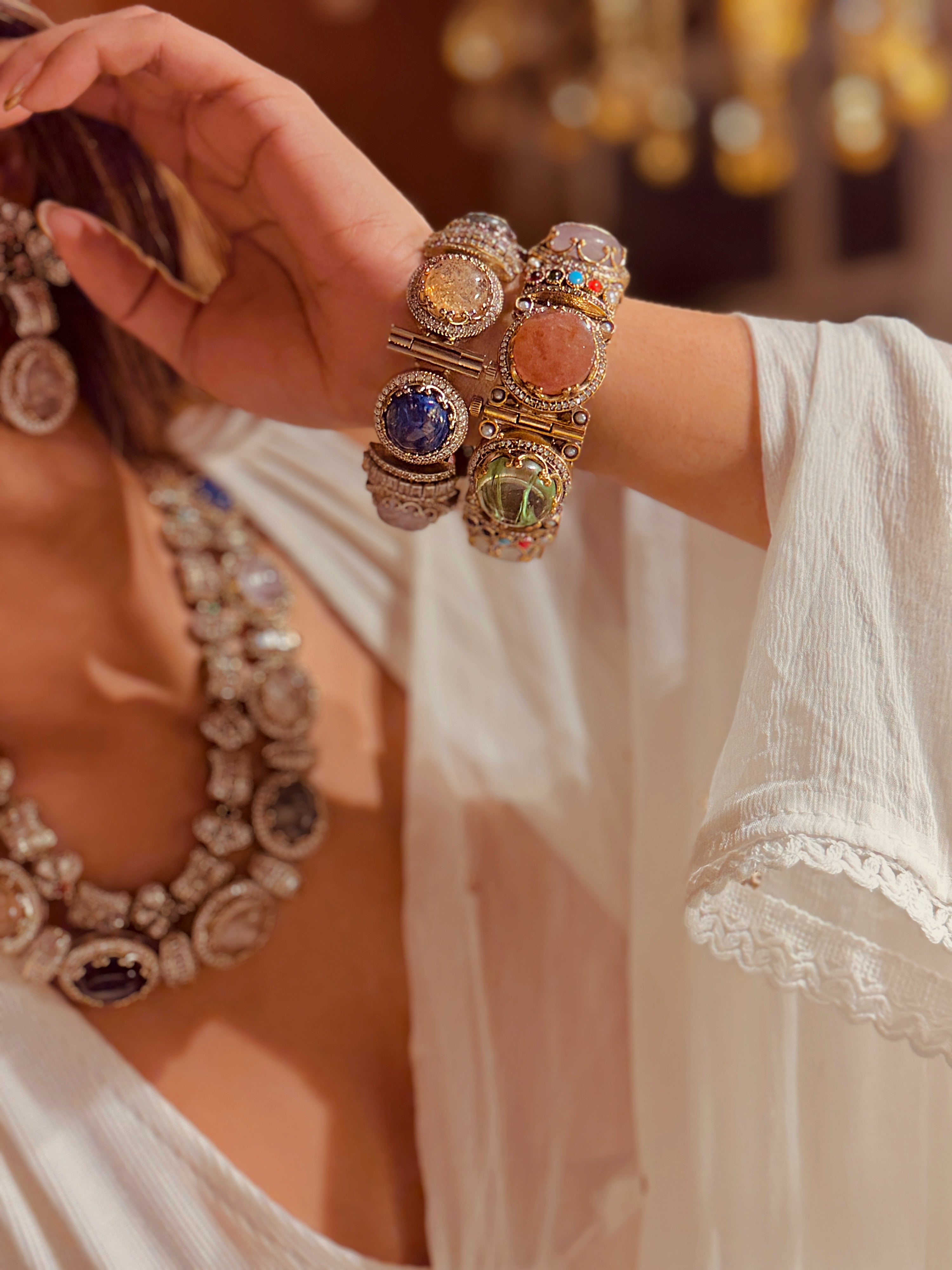 Aura Elizabeth Double layered Necklace