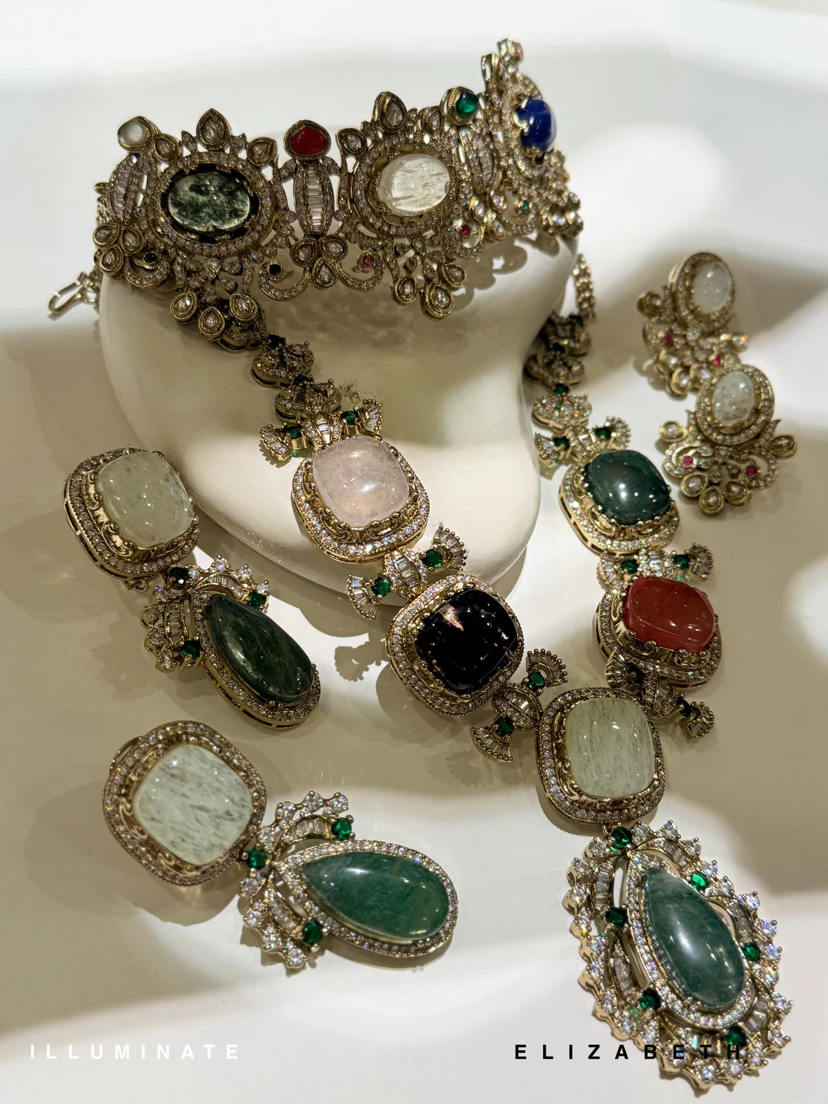 Dazzled Elizabeth Duo Necklace set