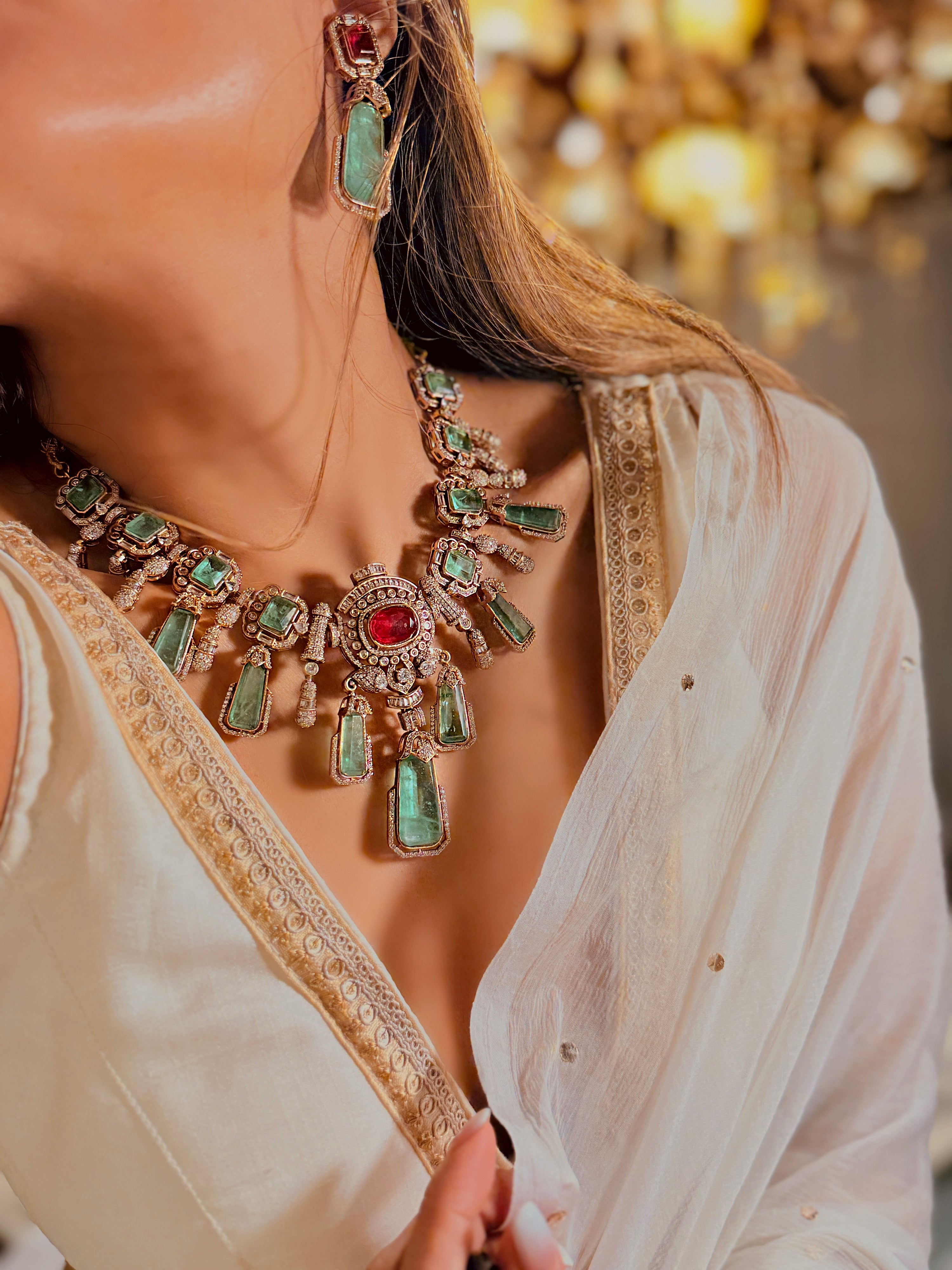 Suhani Mint Red