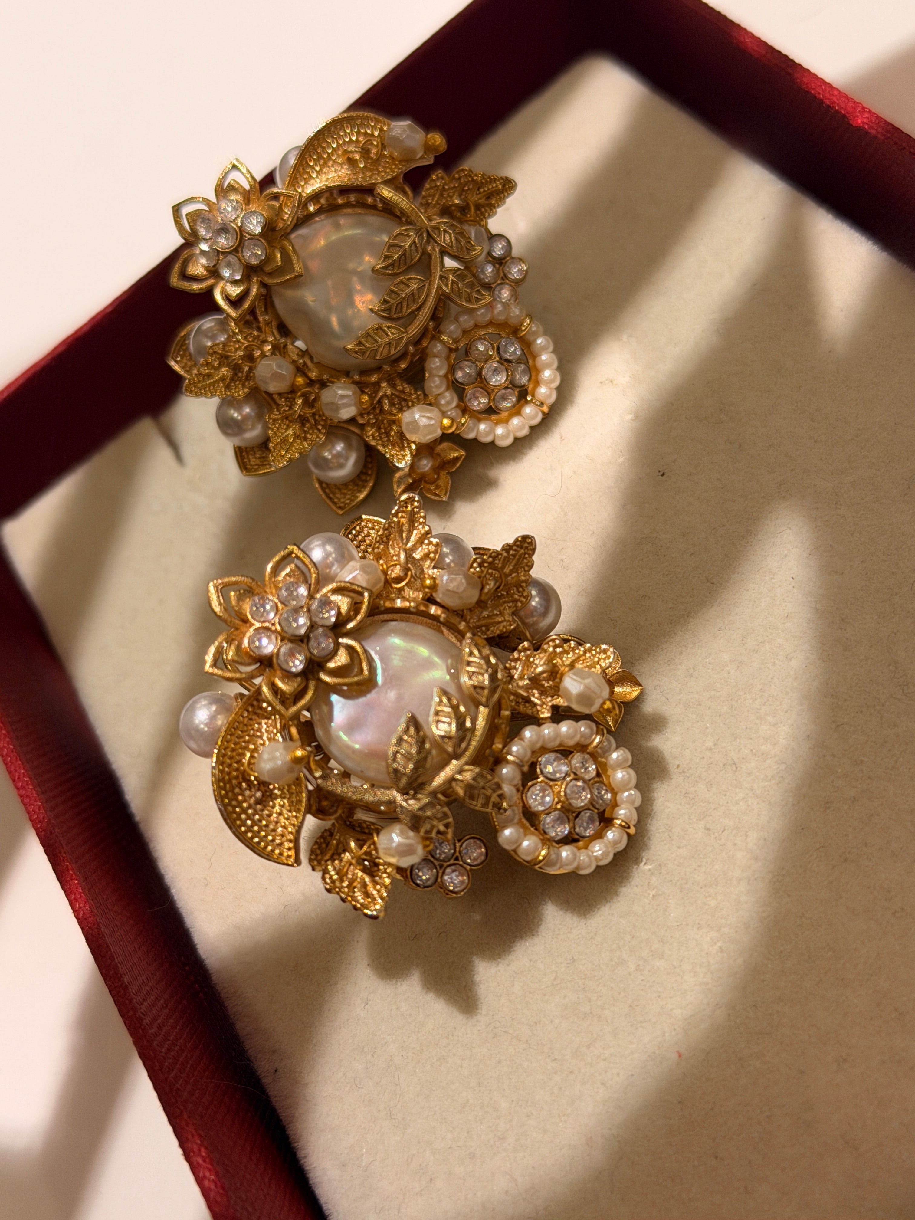 Pearl Bloom stud