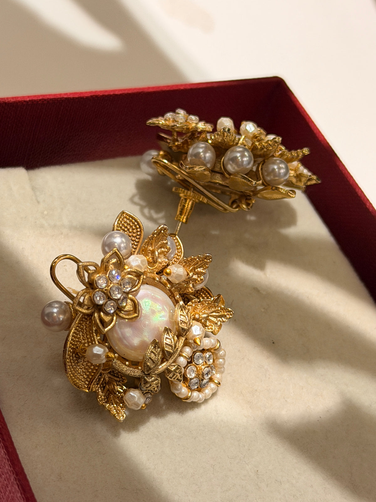 Pearl Bloom stud