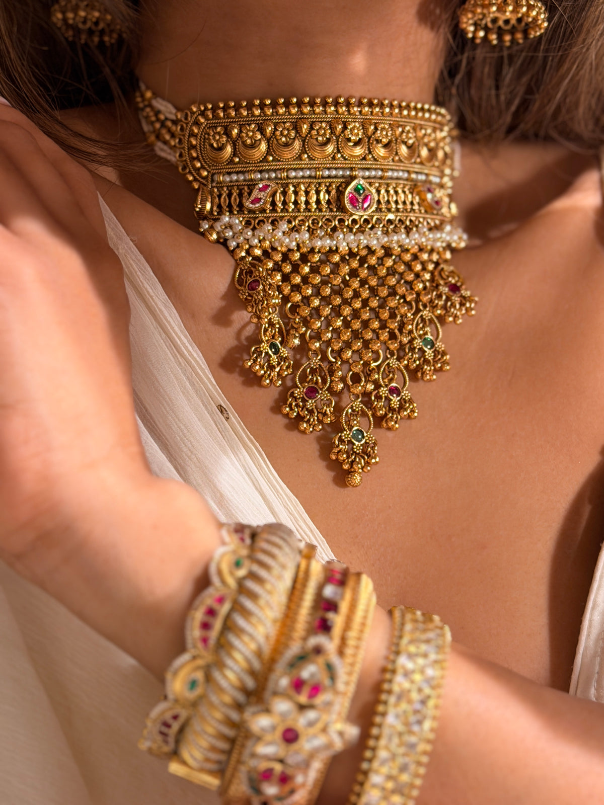 Sunidhi Rajwadi Aadh Necklace