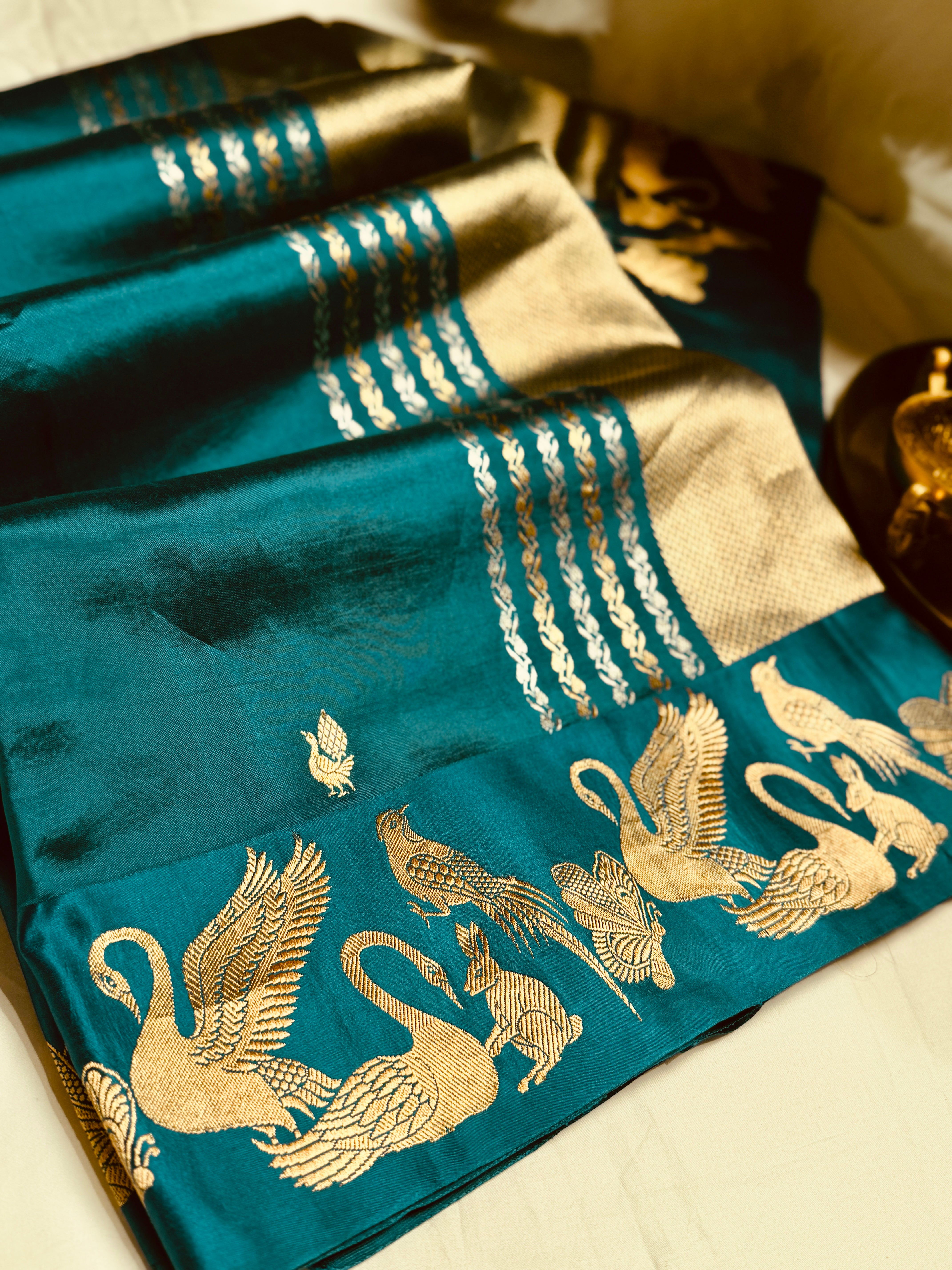 Mango swan silk Saree