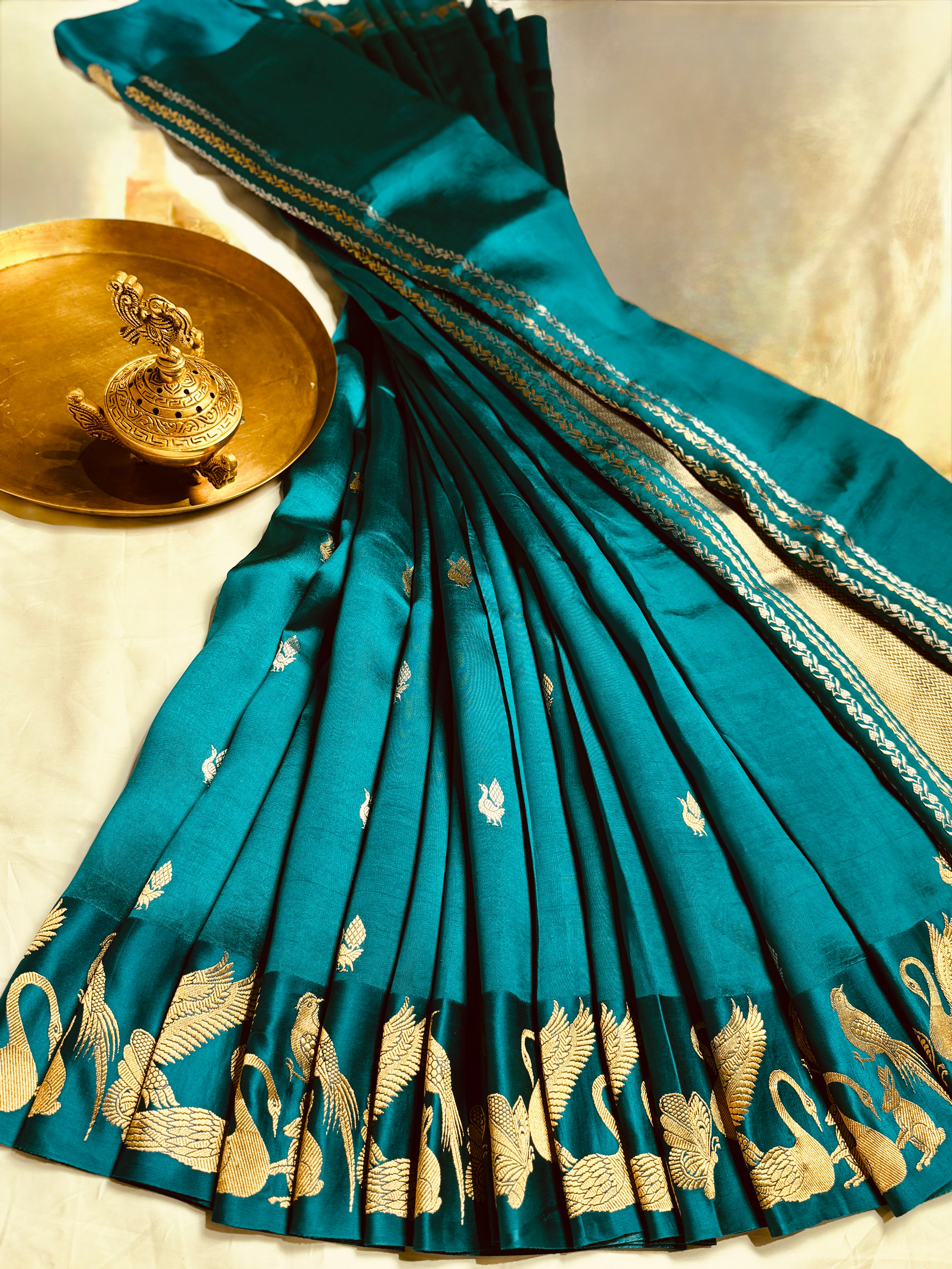 Mango swan silk Saree