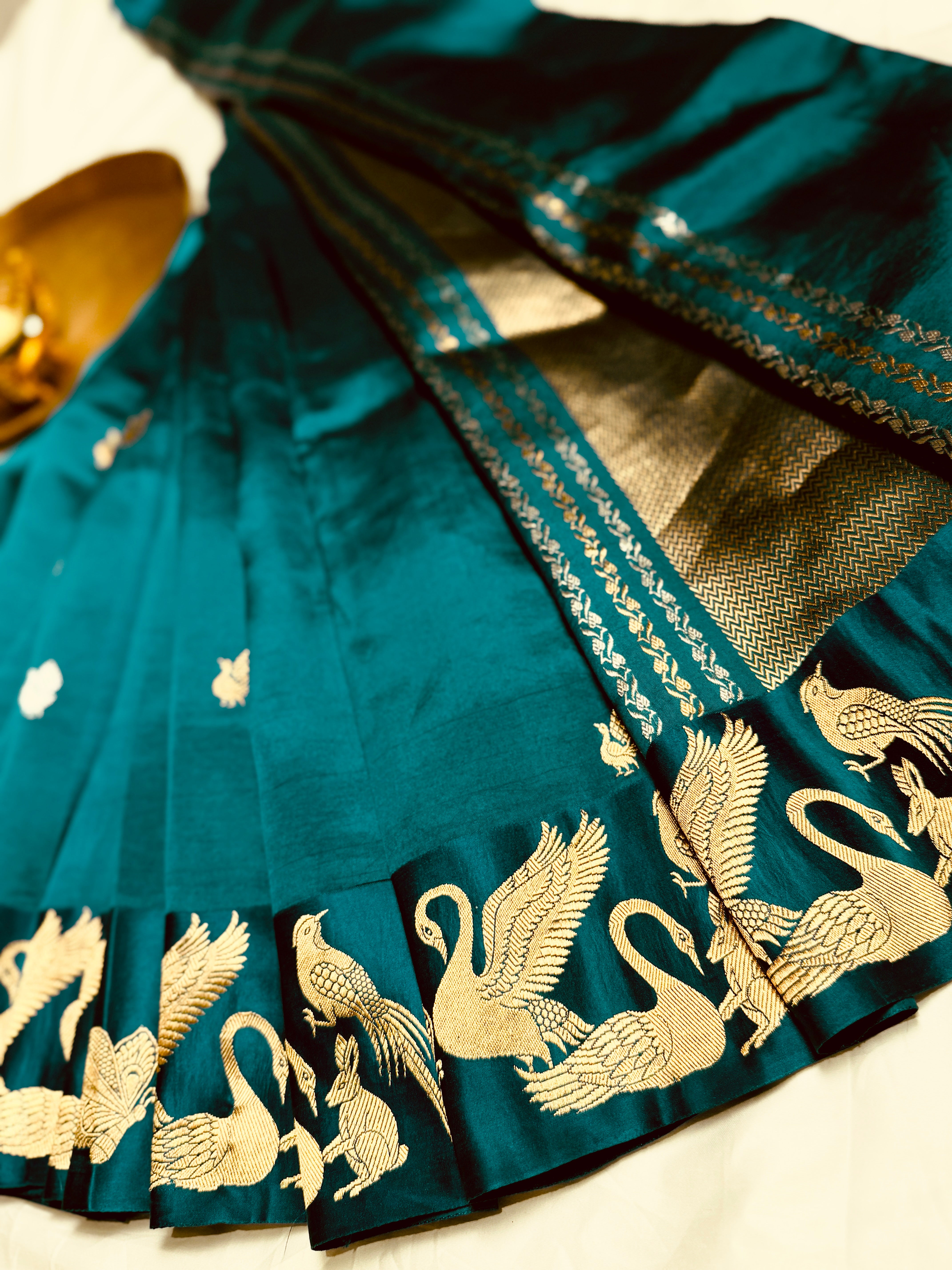 Mango swan silk Saree