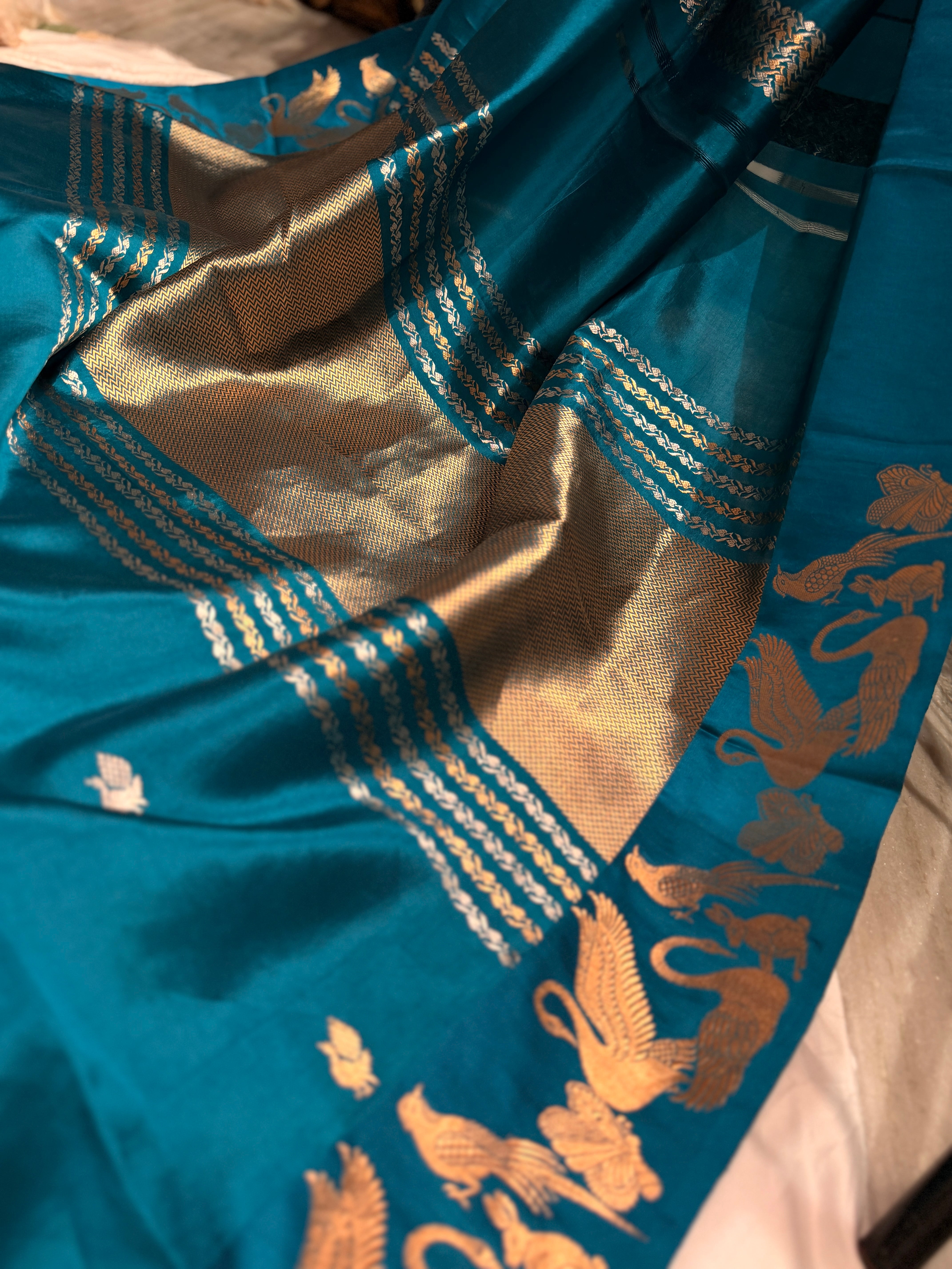 Mango swan silk Saree