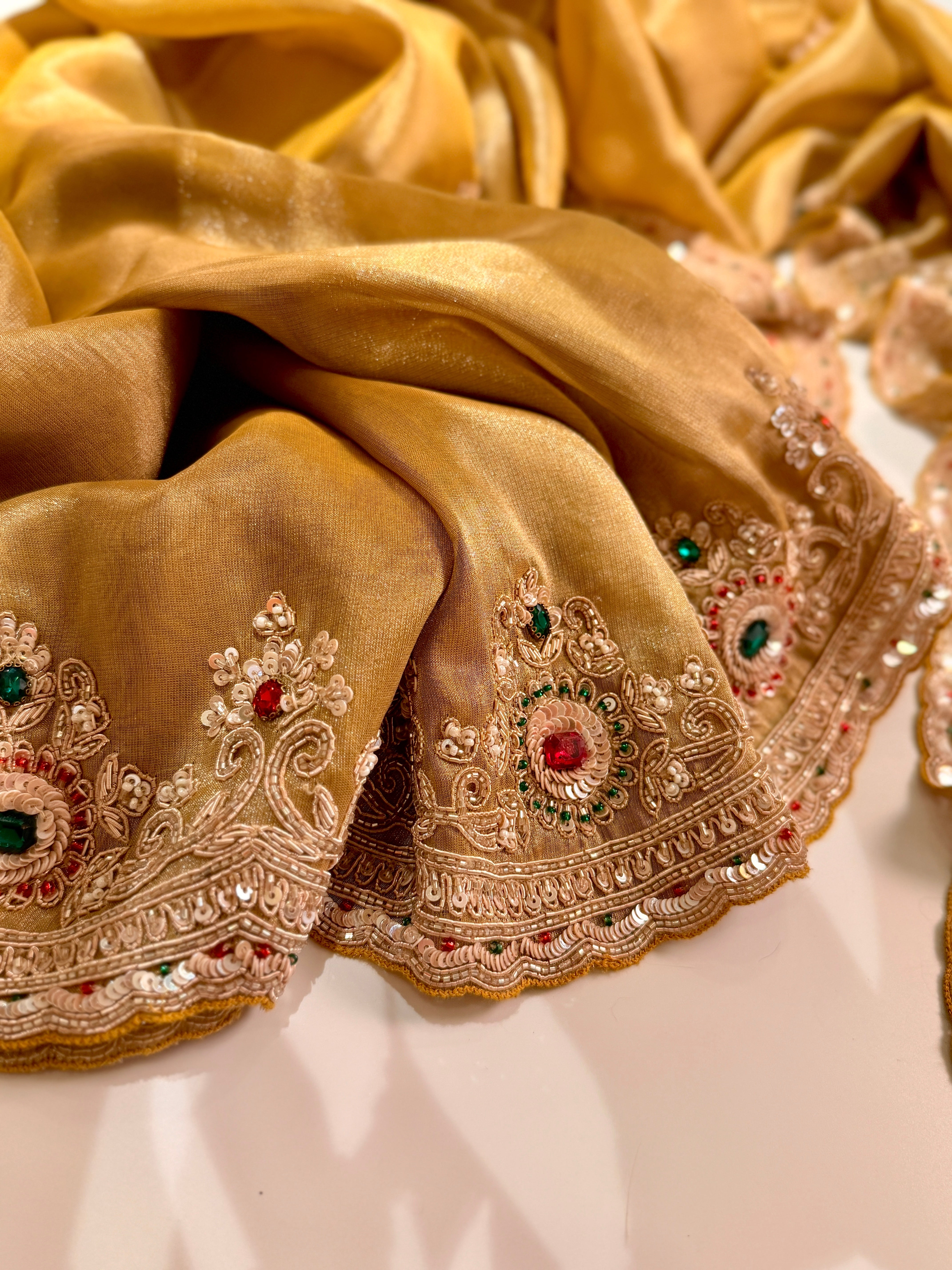 Golden Heirloom Tissue kanjivaran Zardosi saree