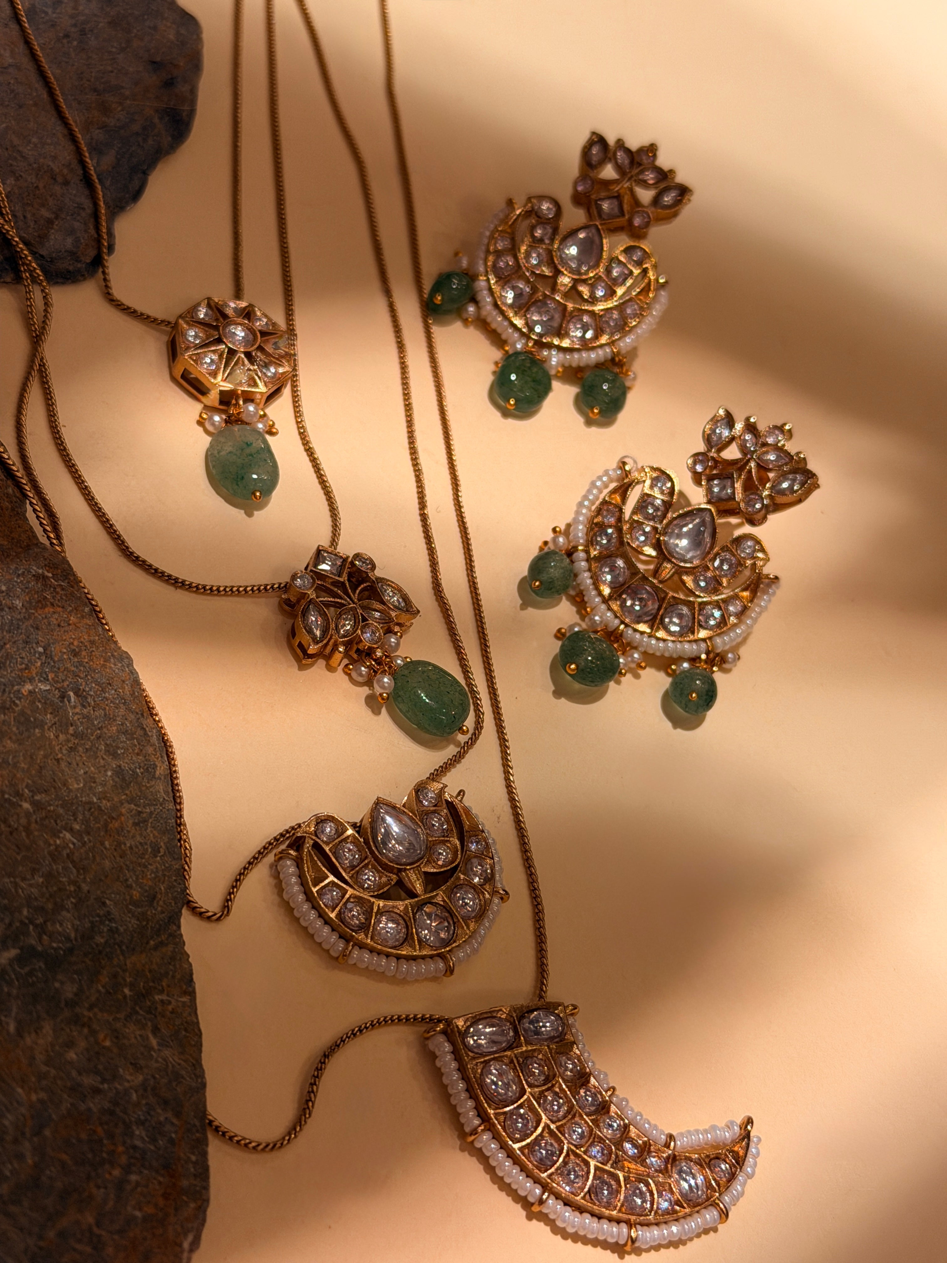 Shahi chaand layered neck-chain