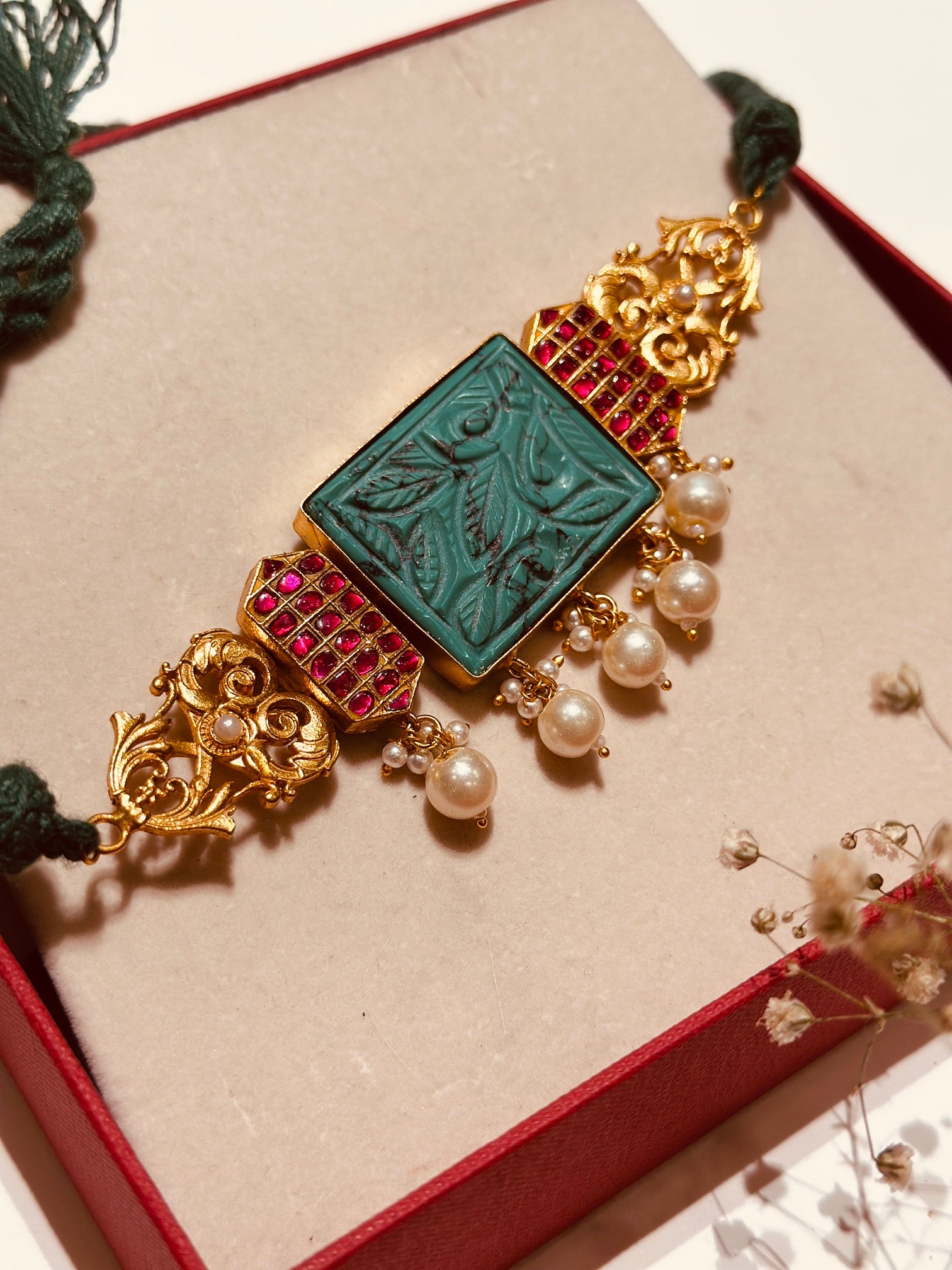 Garima choker