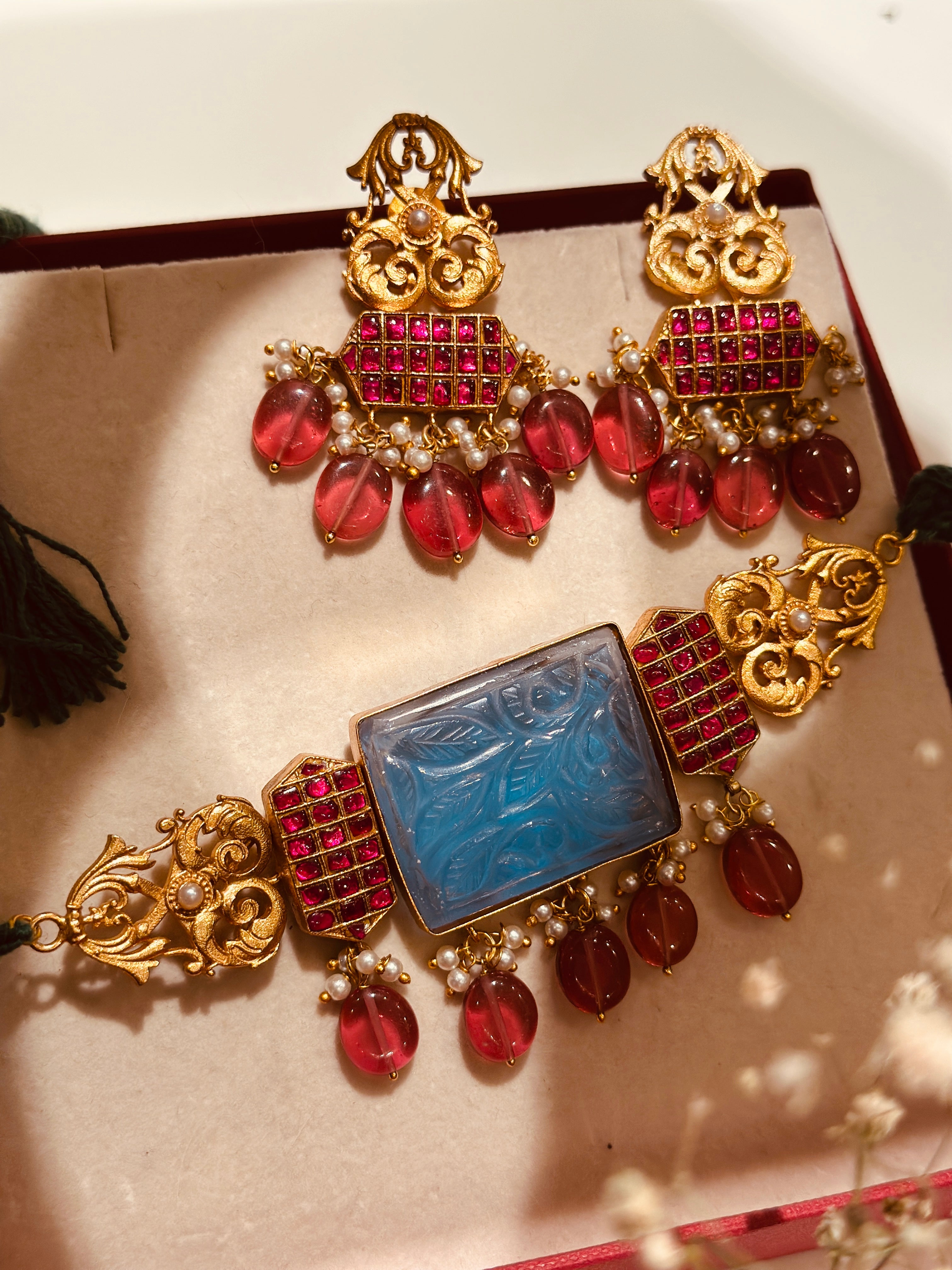 Garima choker