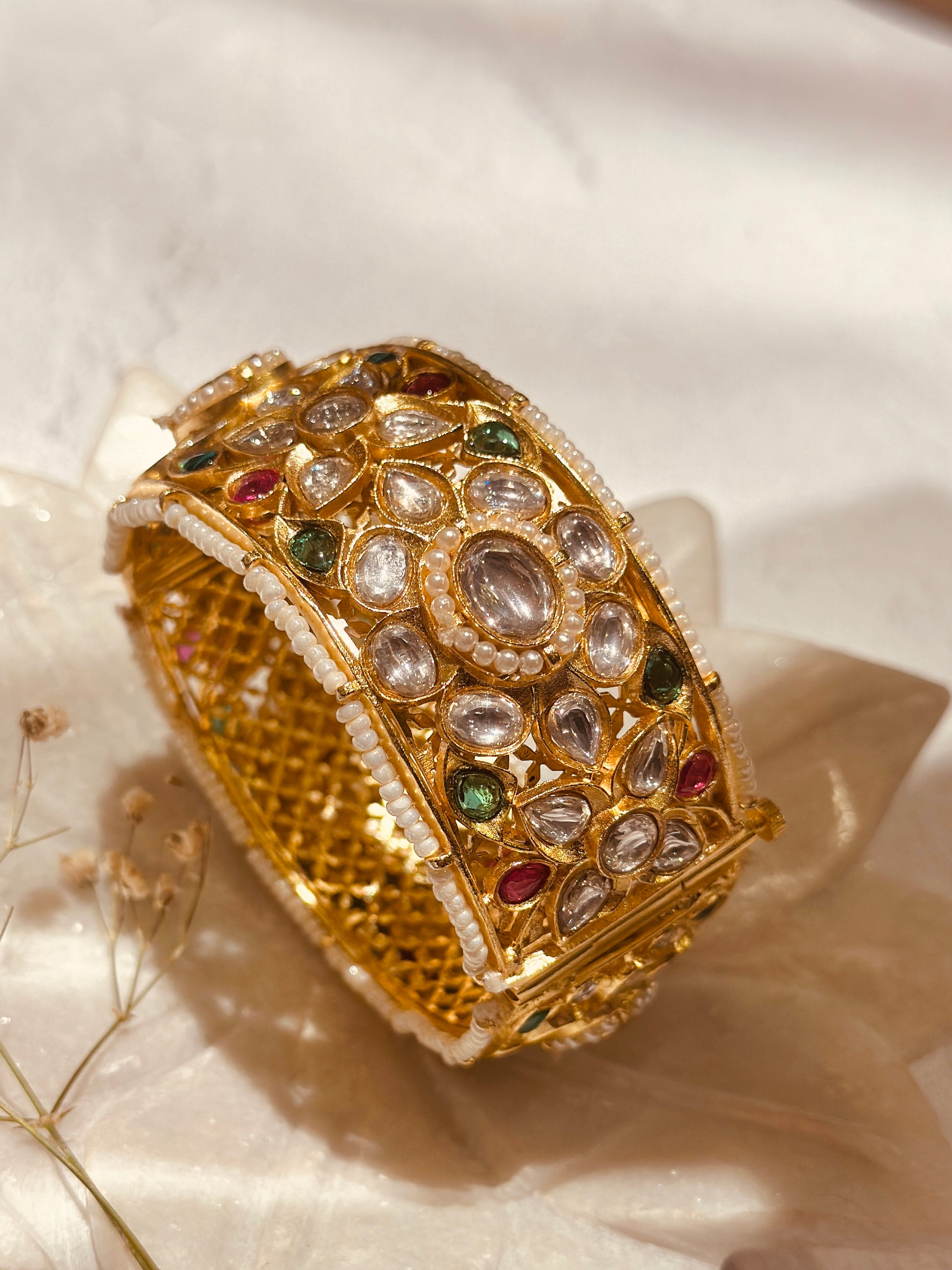 Vrinda Jadau Bangle