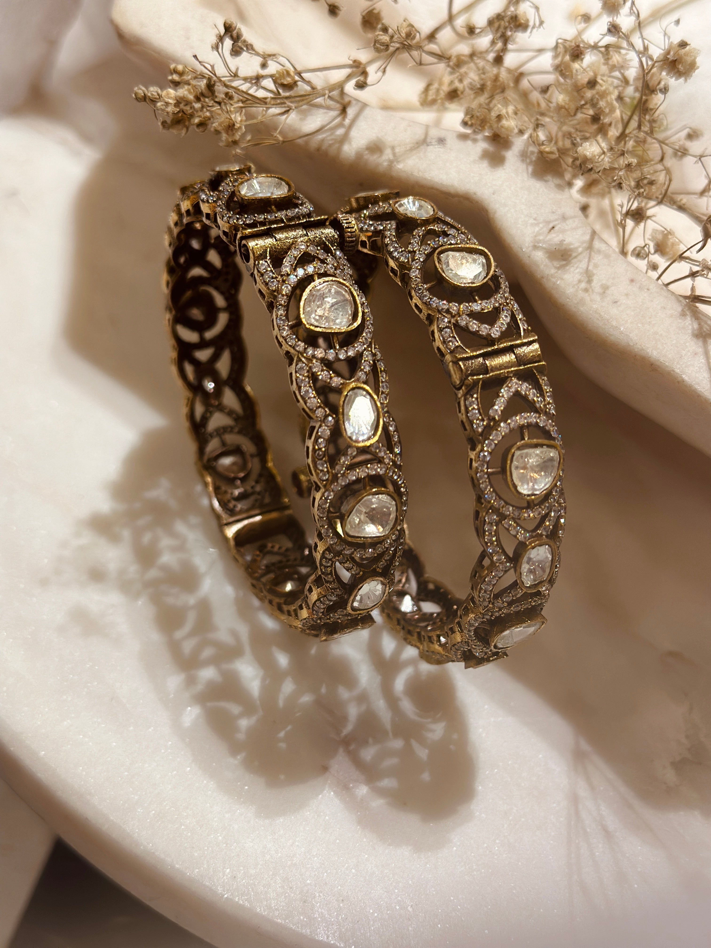 Ifraan Moissanite Bangle