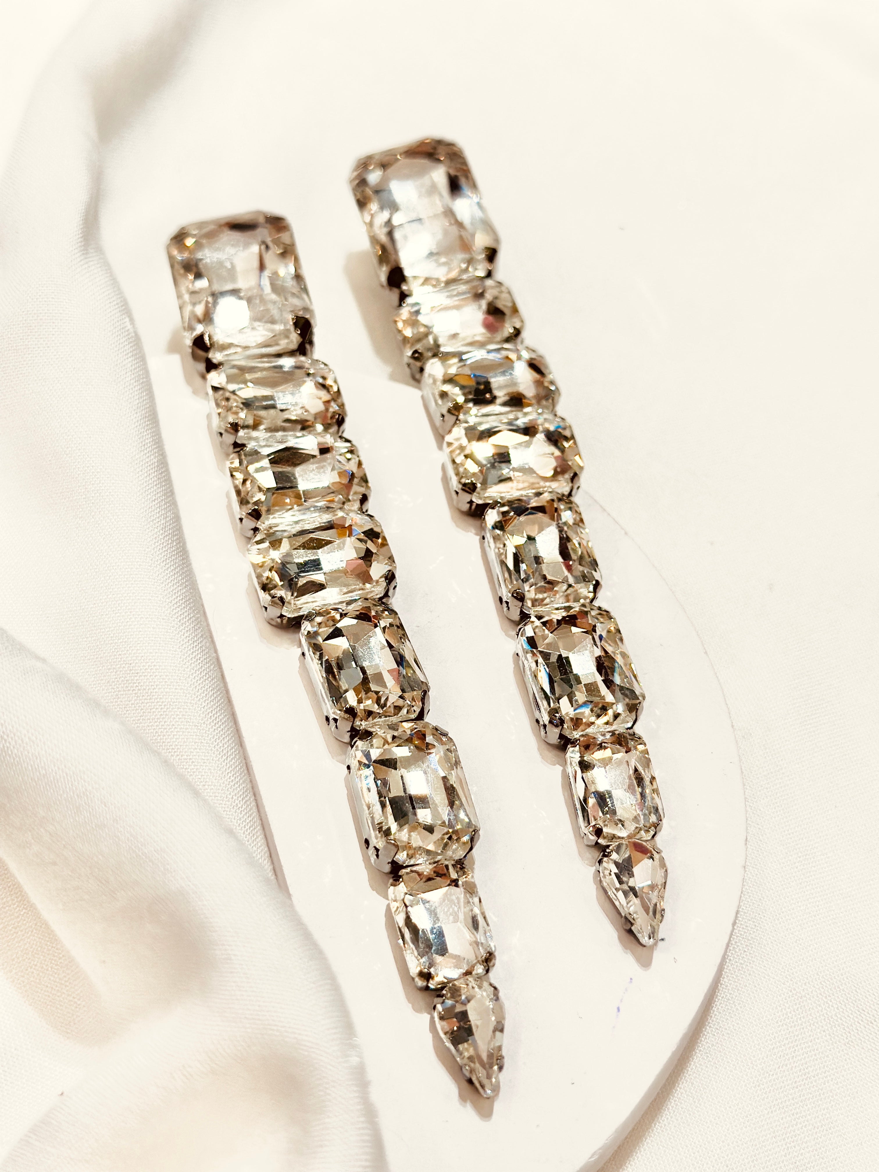 Long Crystal Dangler