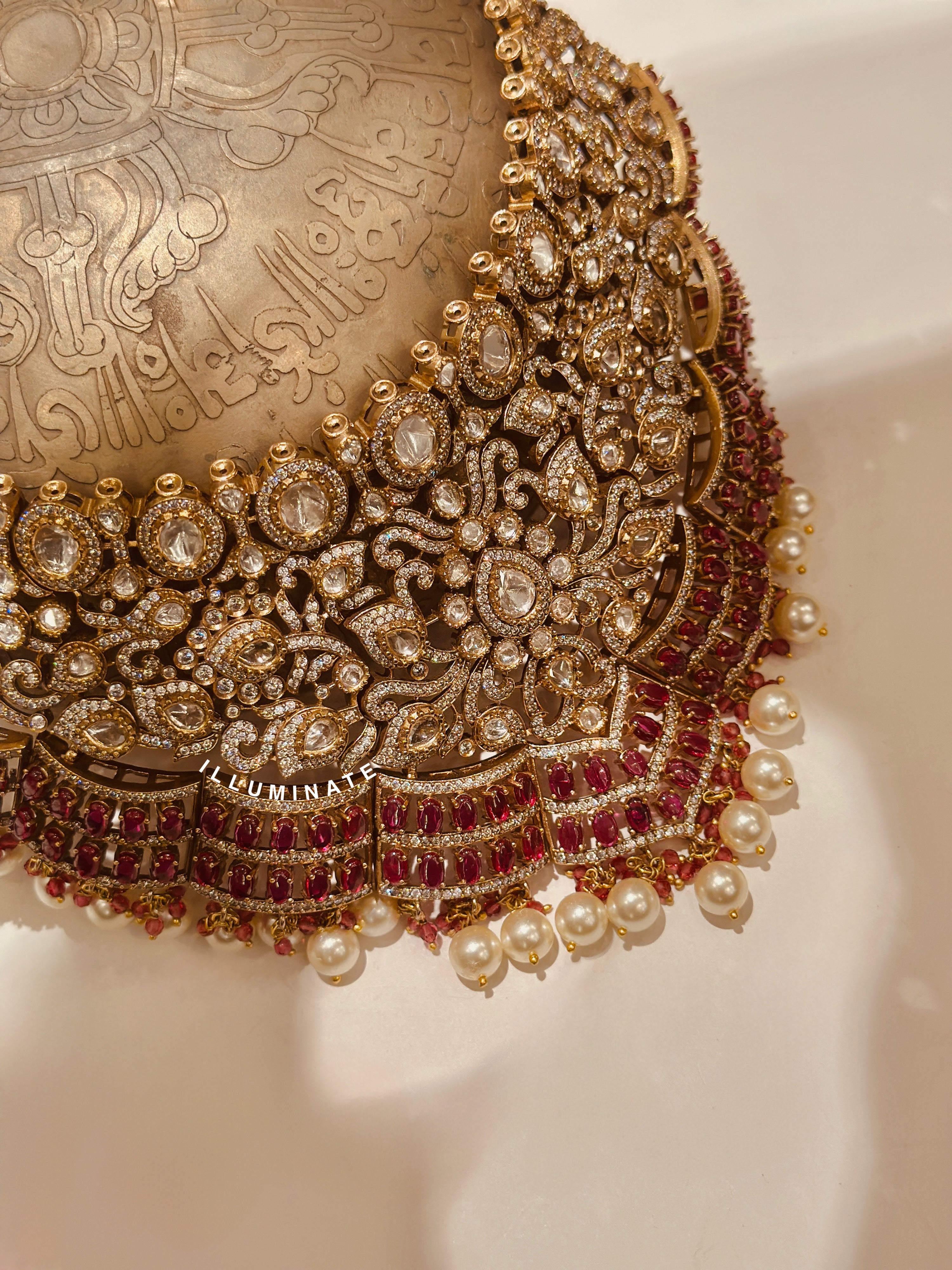 Queen Naira Necklace