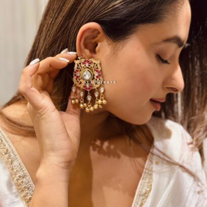 Raagini Cutwork polki stud
