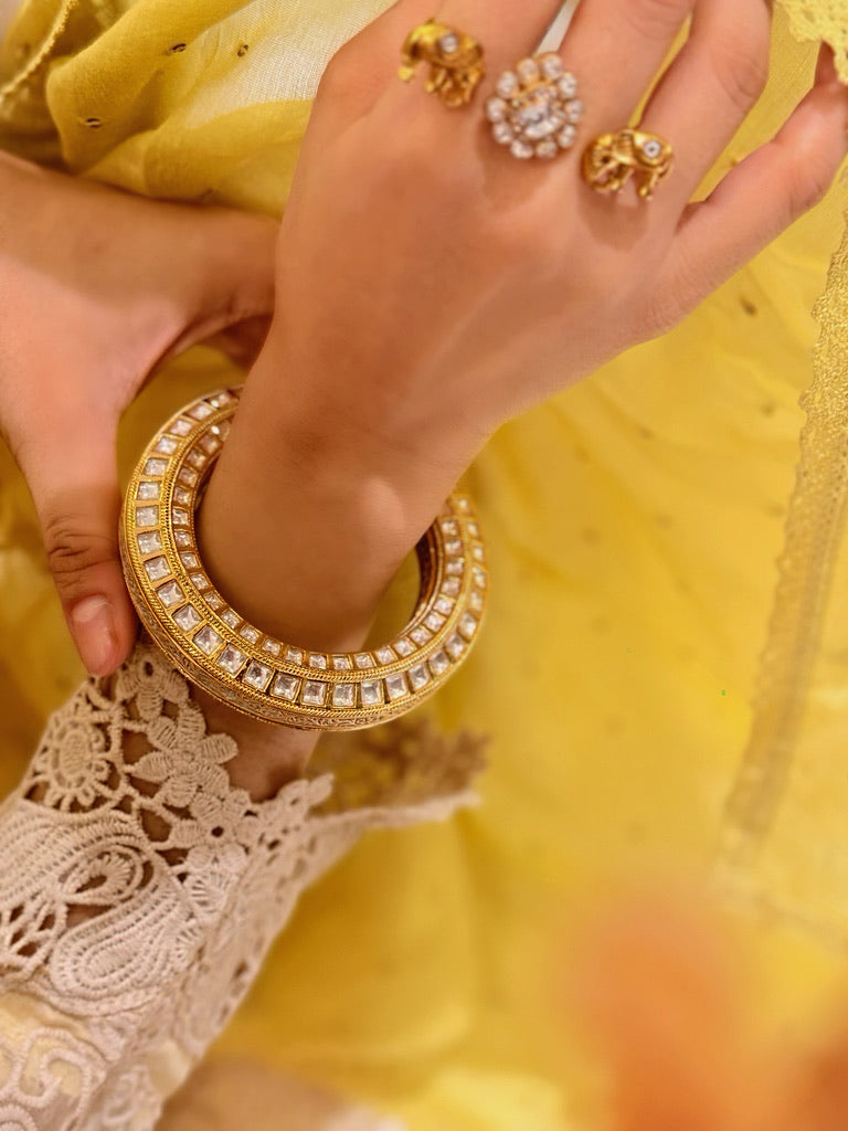 Ramdari Kundan Bangle