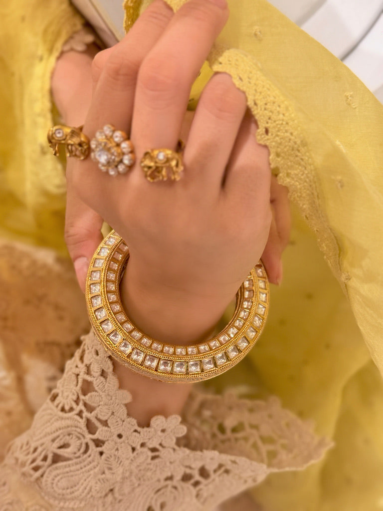 Ramdari Kundan Bangle