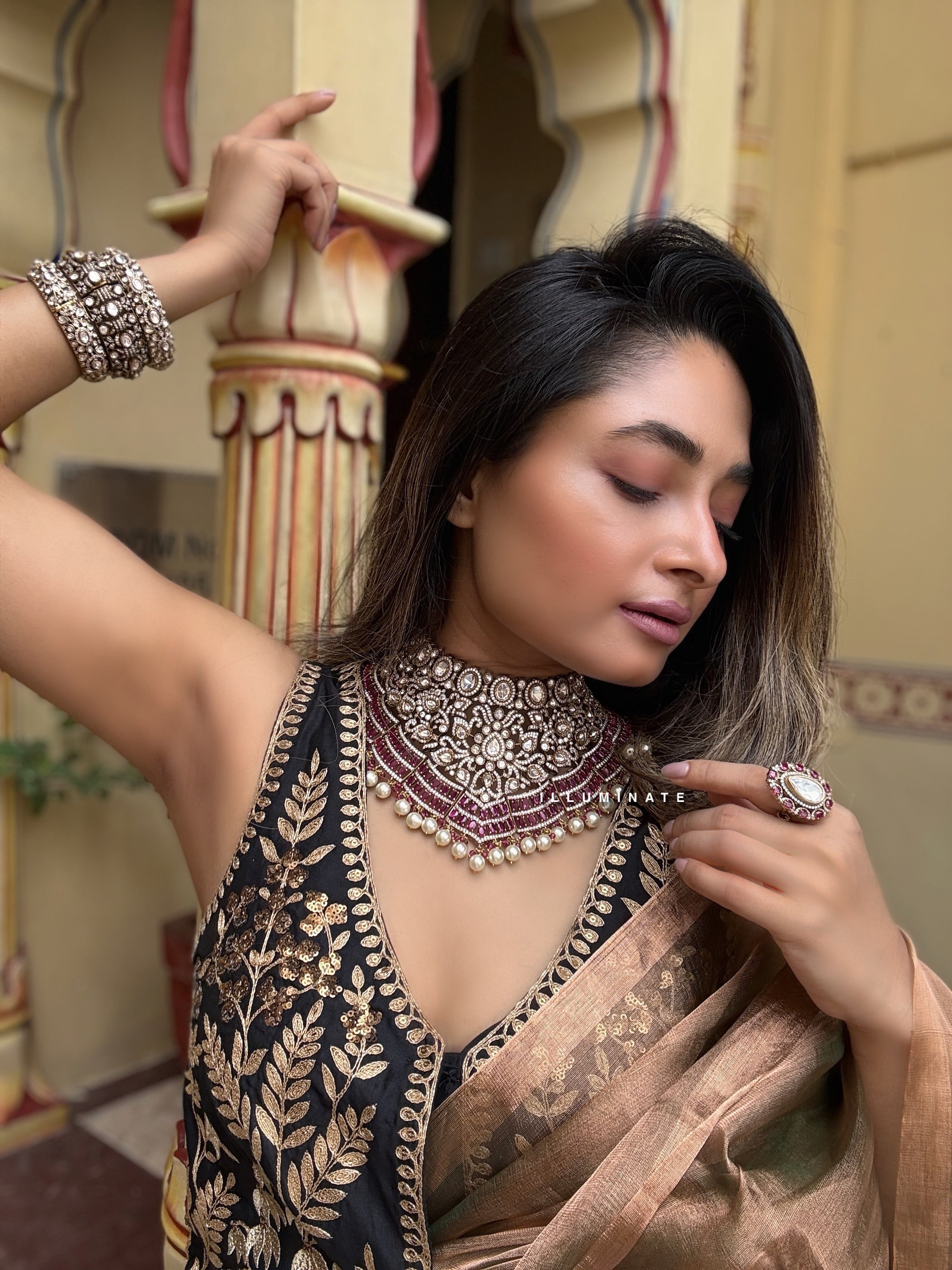 Queen Naira Necklace