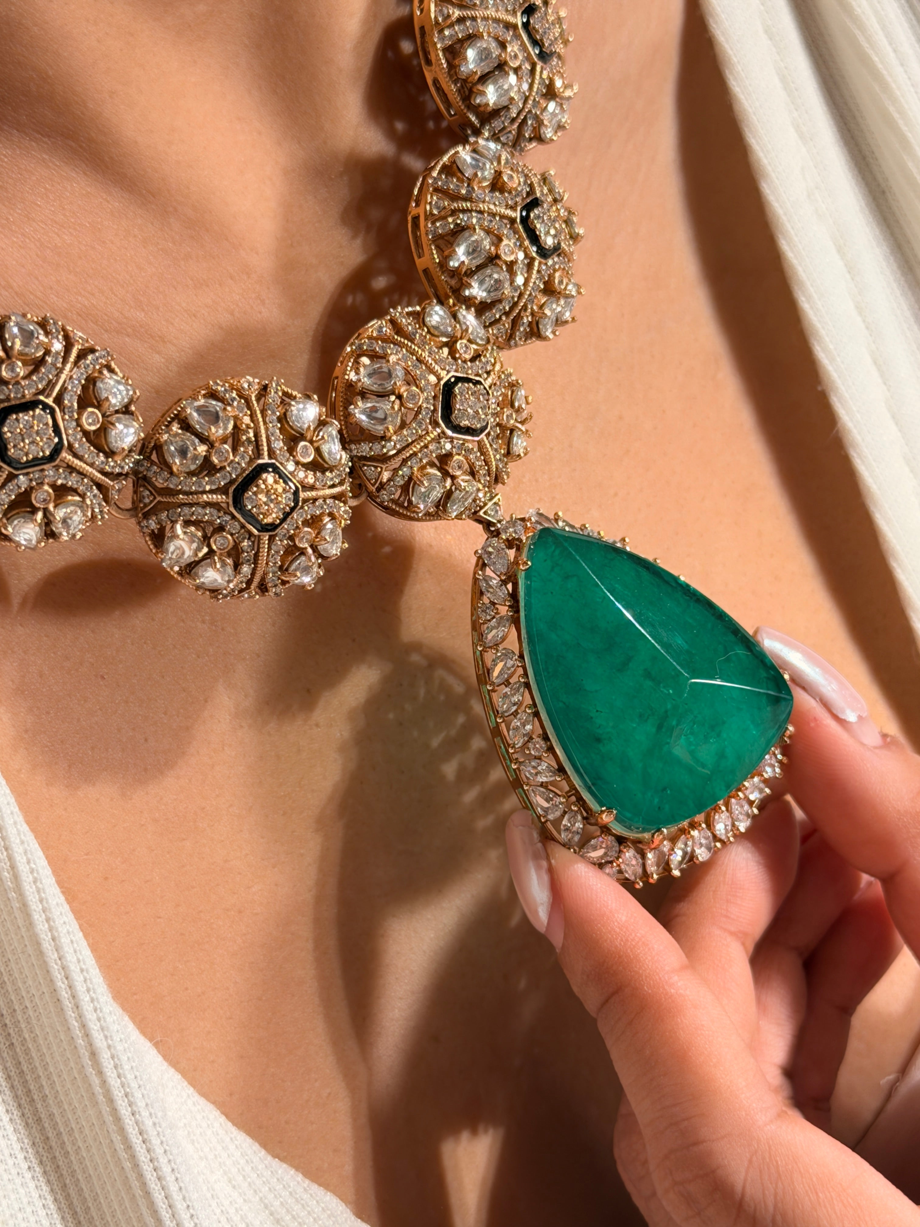 Nayantara Enerald Drop Necklace