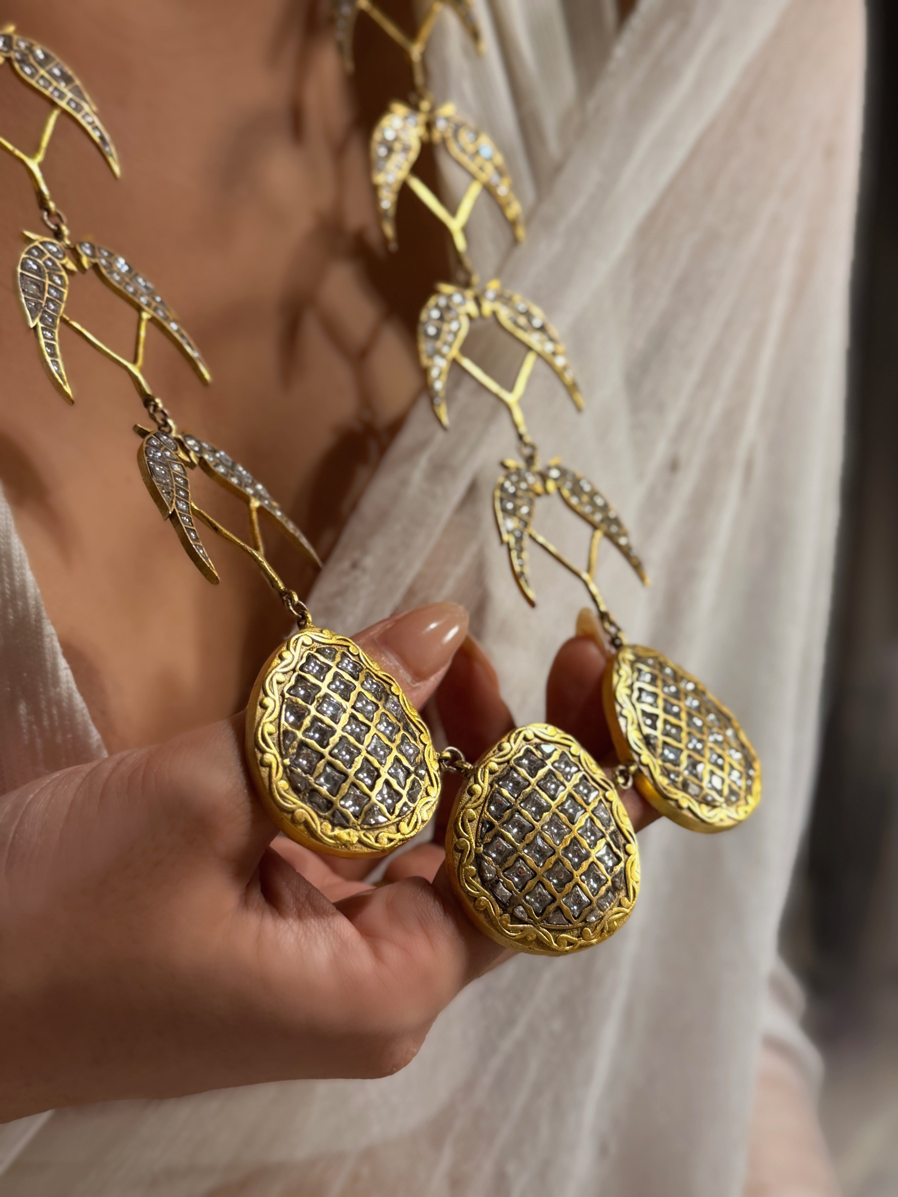 Parinda - Mahira