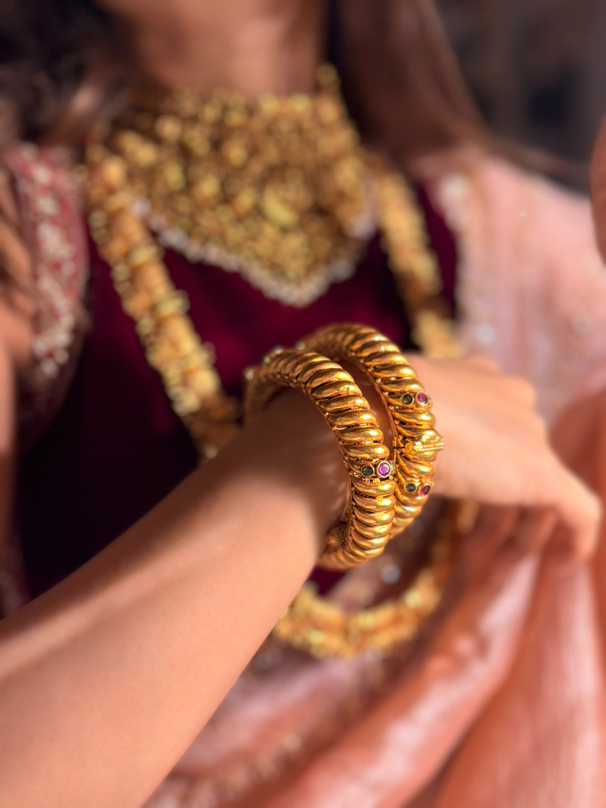 Sulakshmana Spiral Bangle