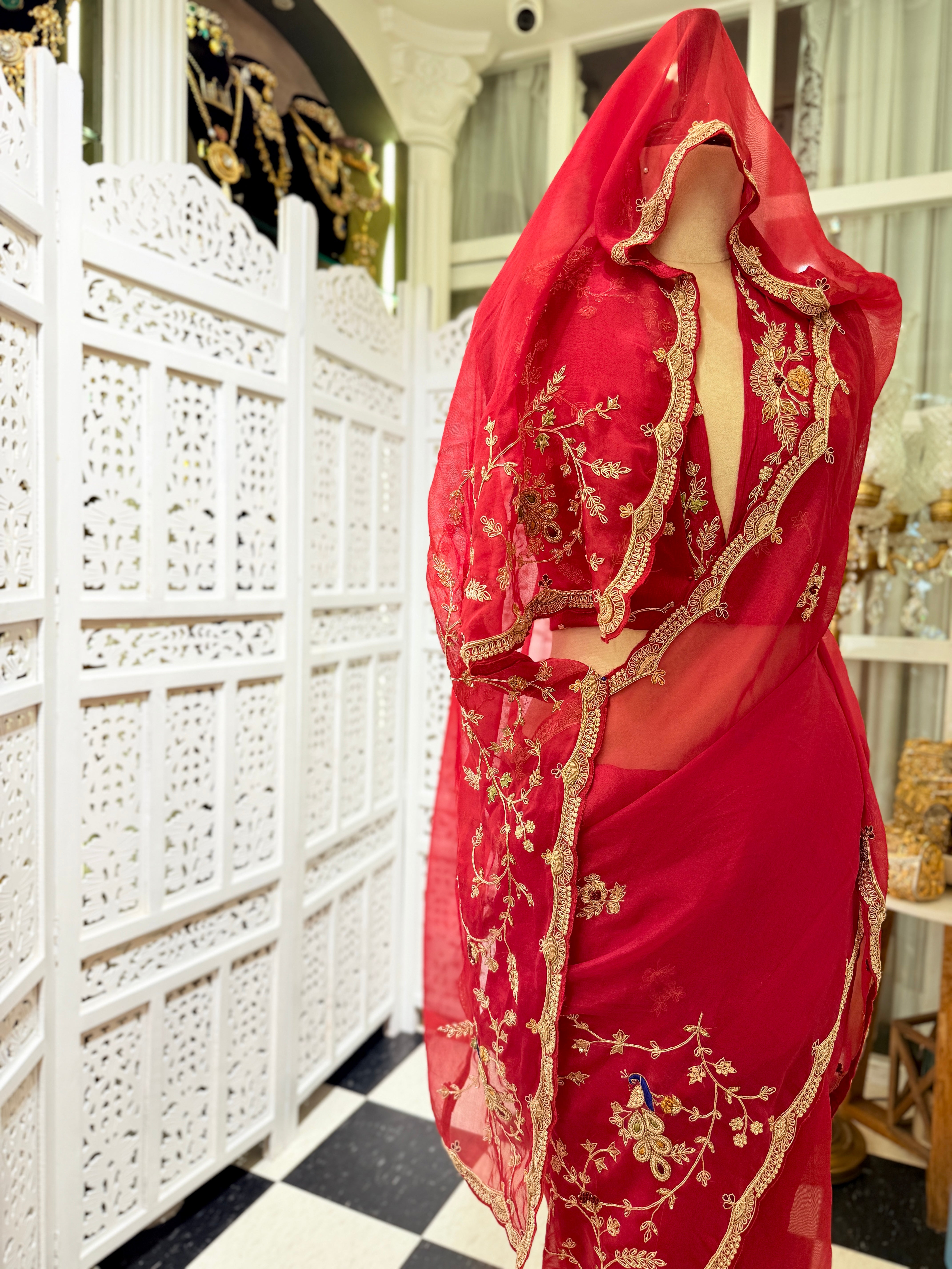 Laal Ishq zardosi kora Banarasi saree