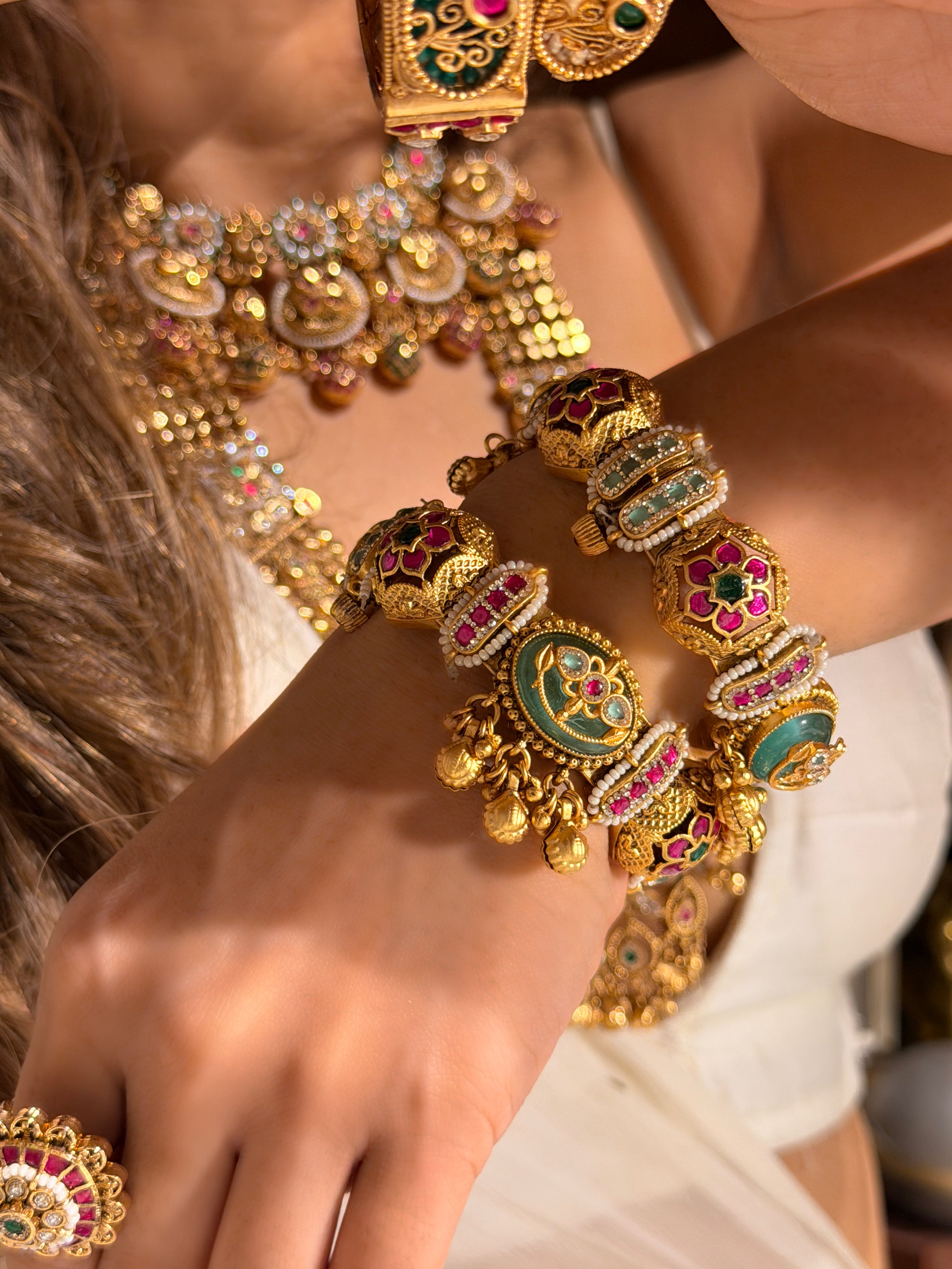 Sudha Rajwadi Bangle