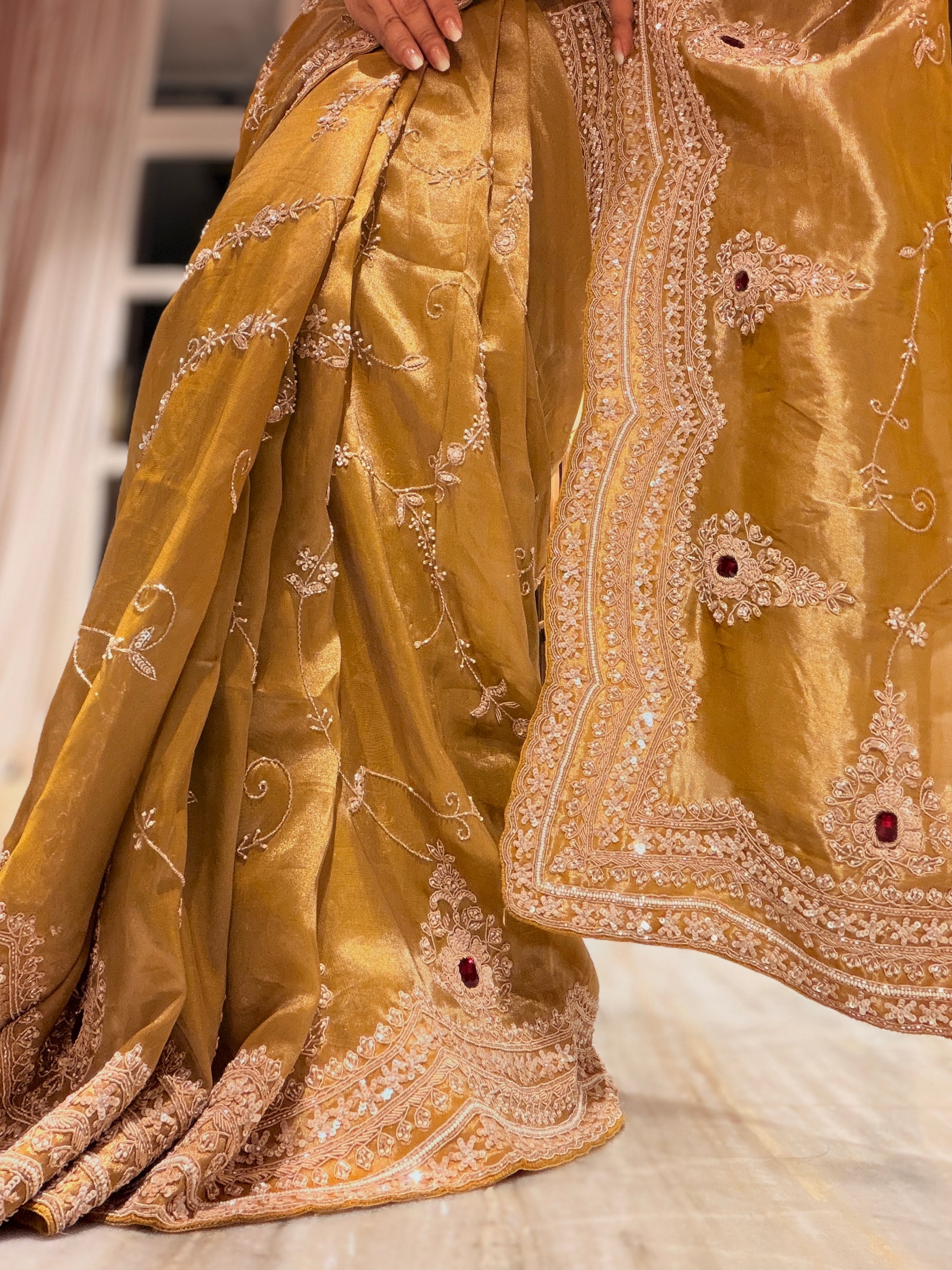 Molten GOLD Tissue Zardosi