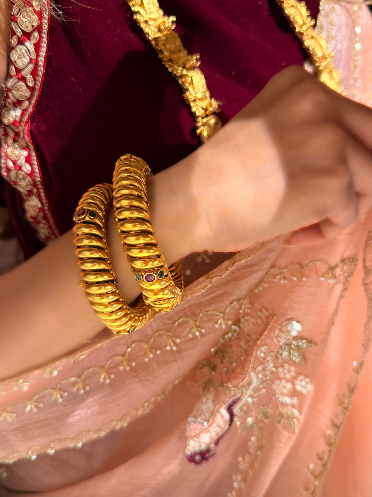 Sulakshmana Spiral Bangle