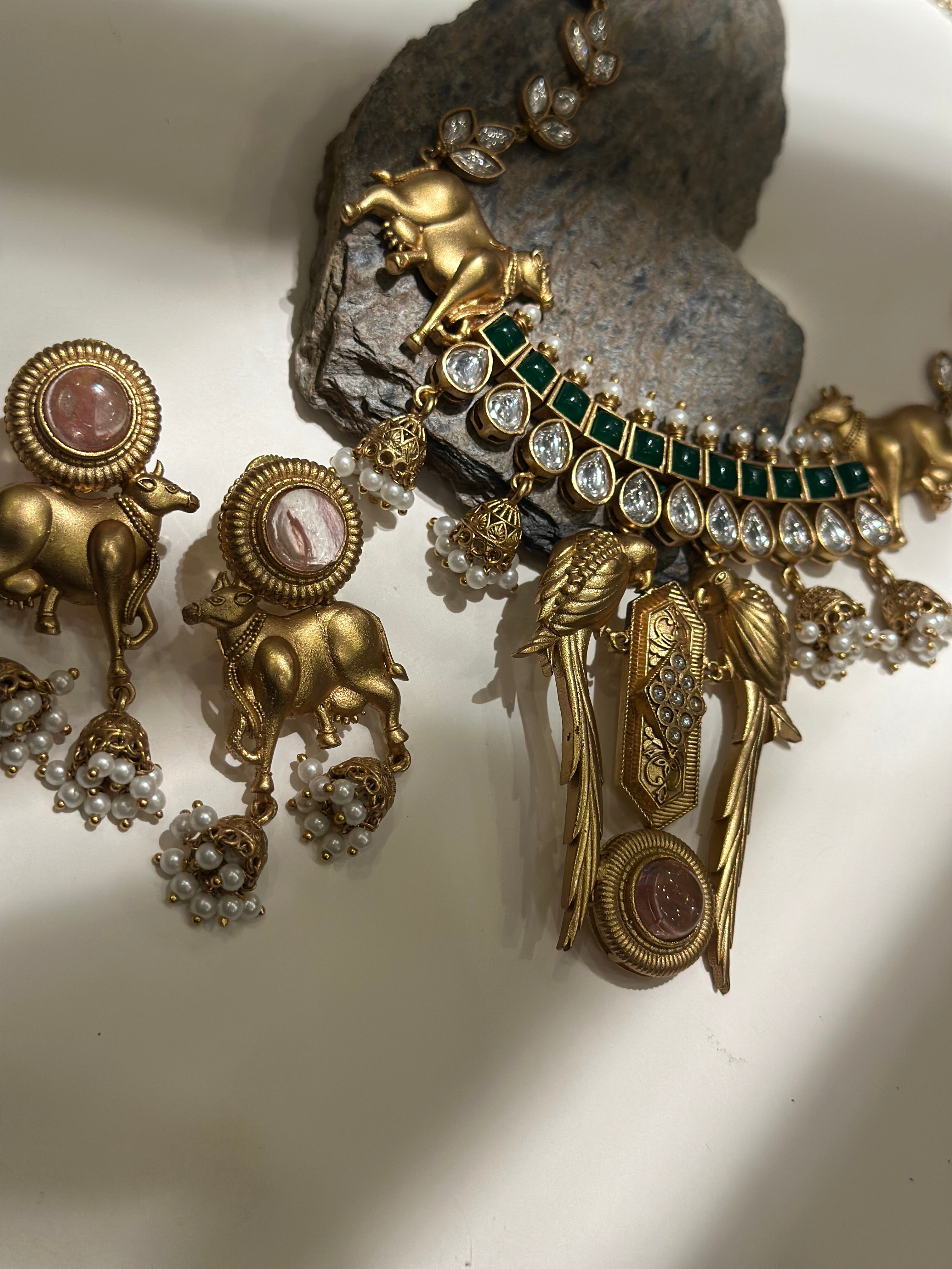 Kamadhenu Pankhuri Heritage Necklace