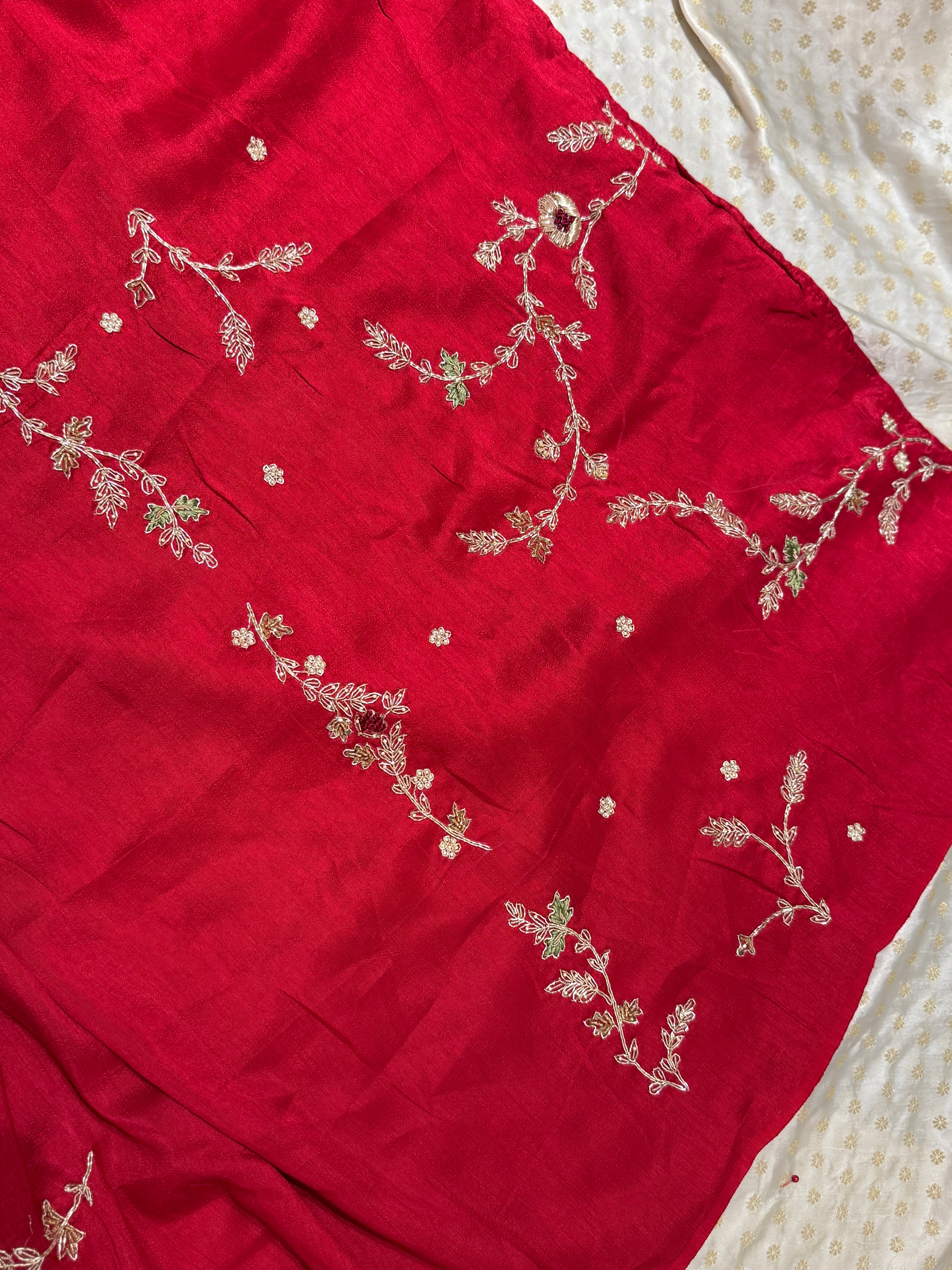 Laal Ishq zardosi kora Banarasi saree