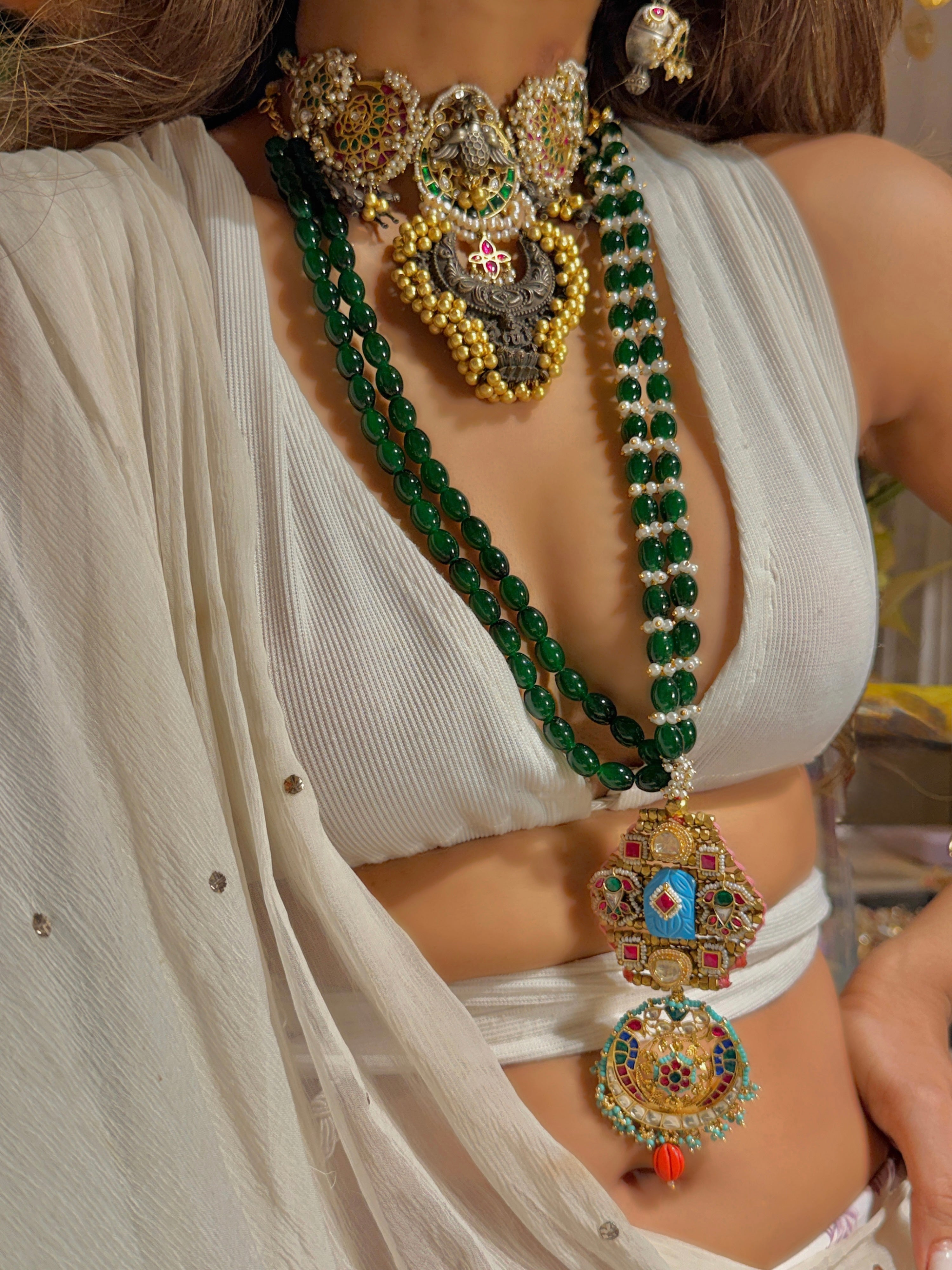 Leelamayi Feroz long necklace