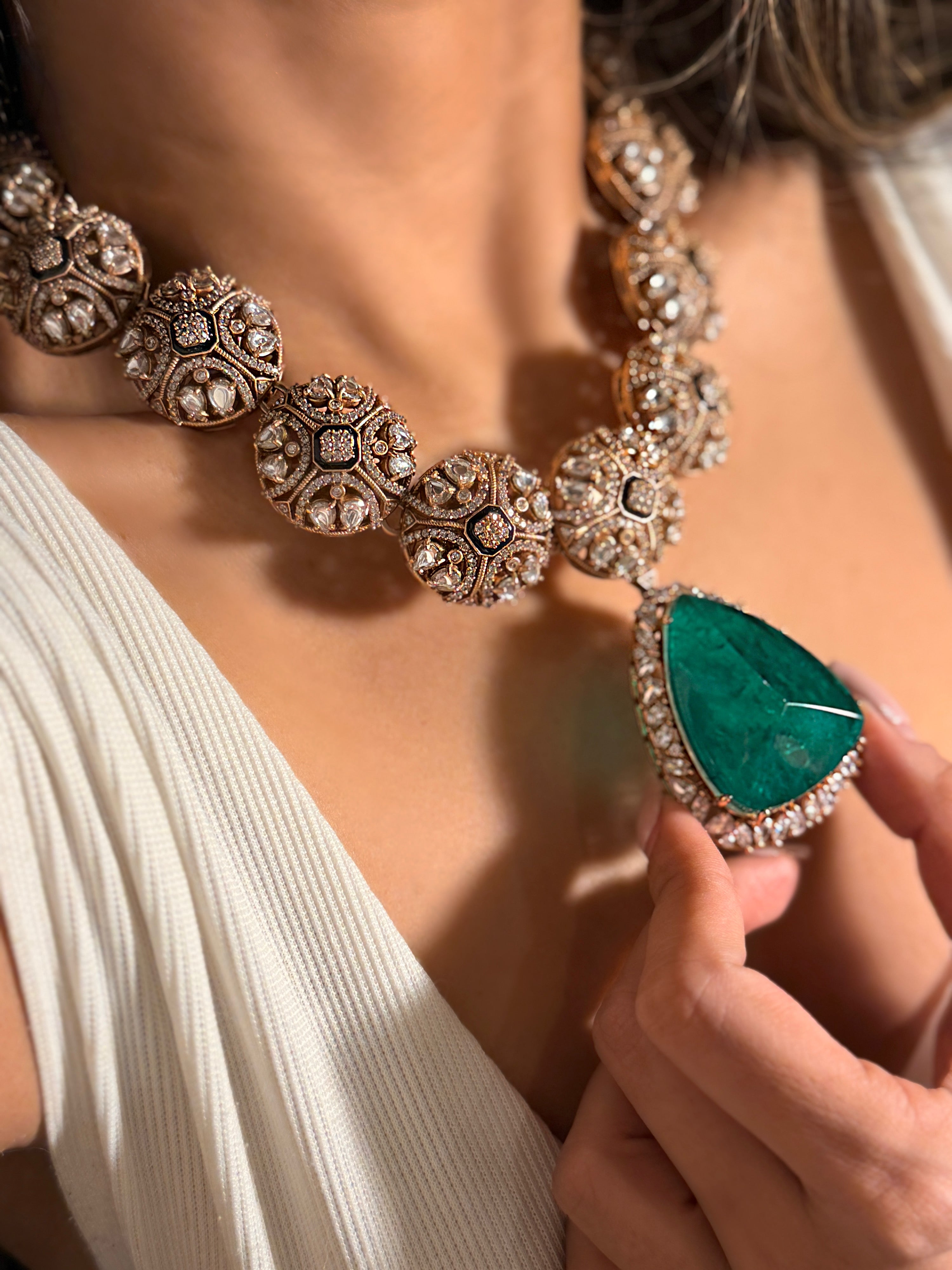 Nayantara Enerald Drop Necklace