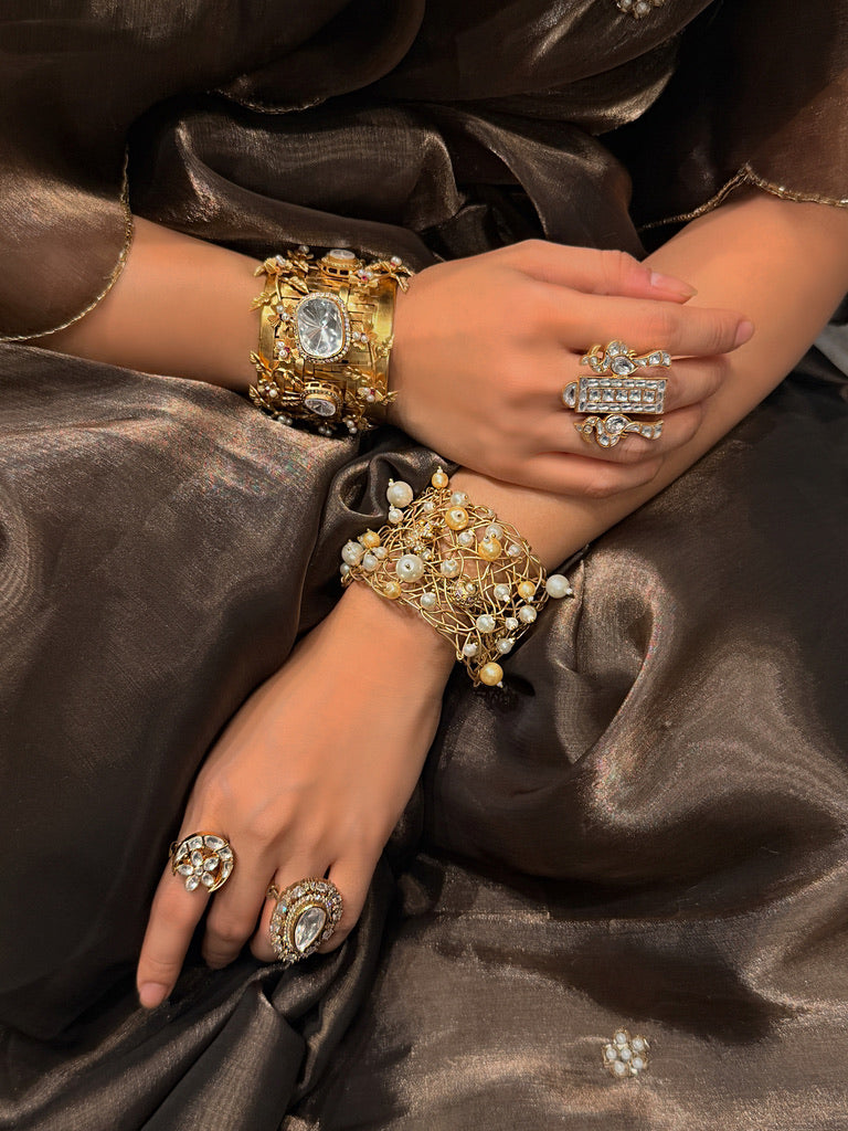 Shringaar-Pearl Bangle