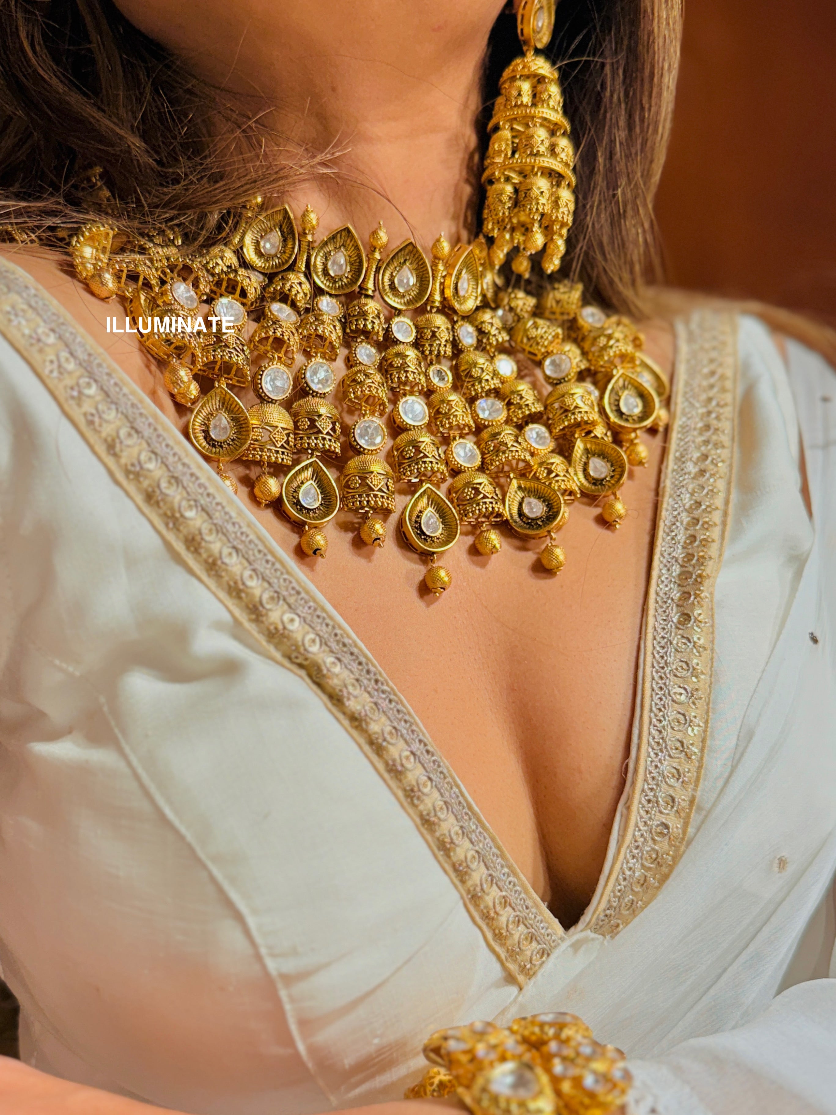 Aarohi Necklace