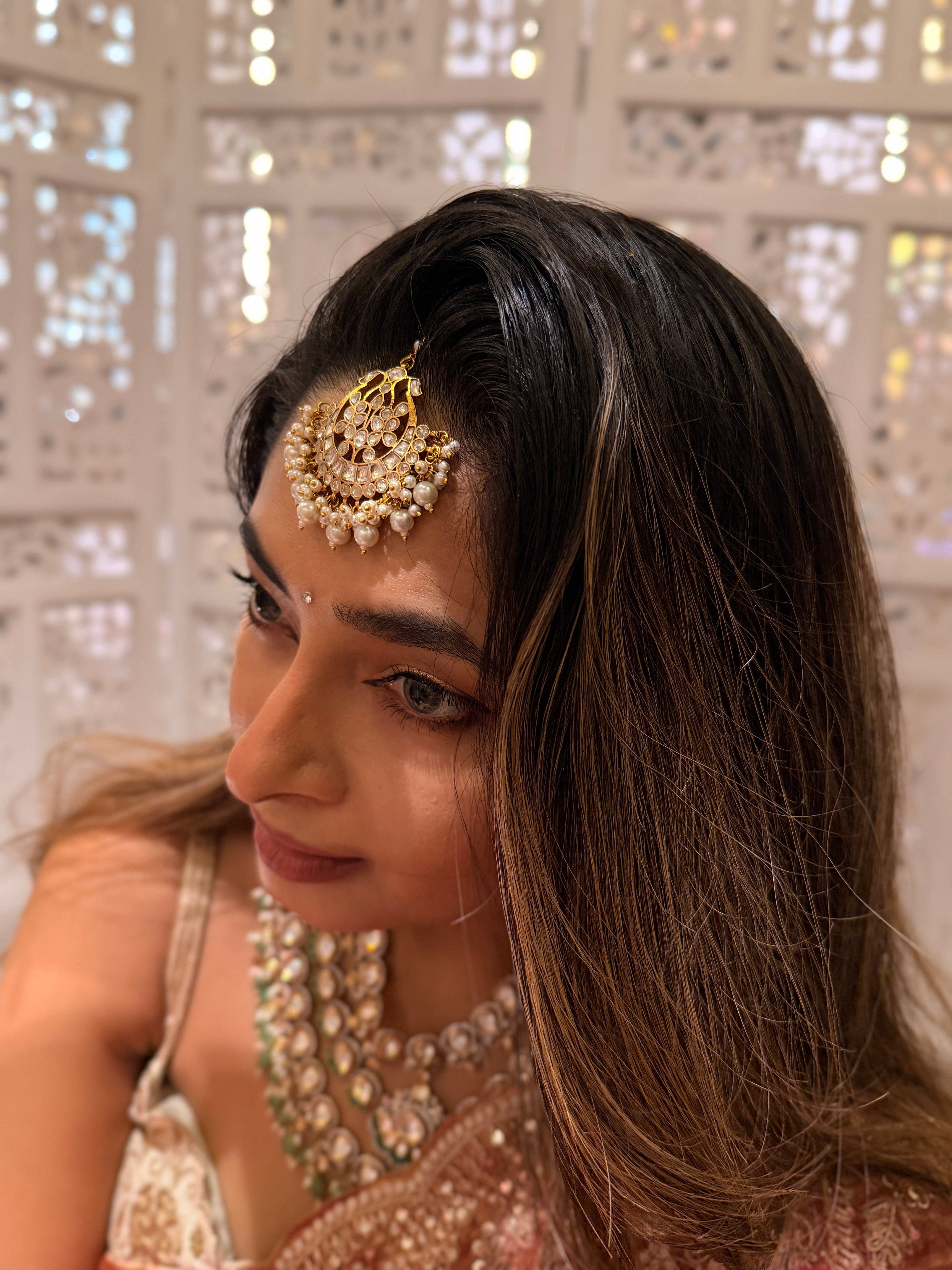 Kundan Moti drop Tika