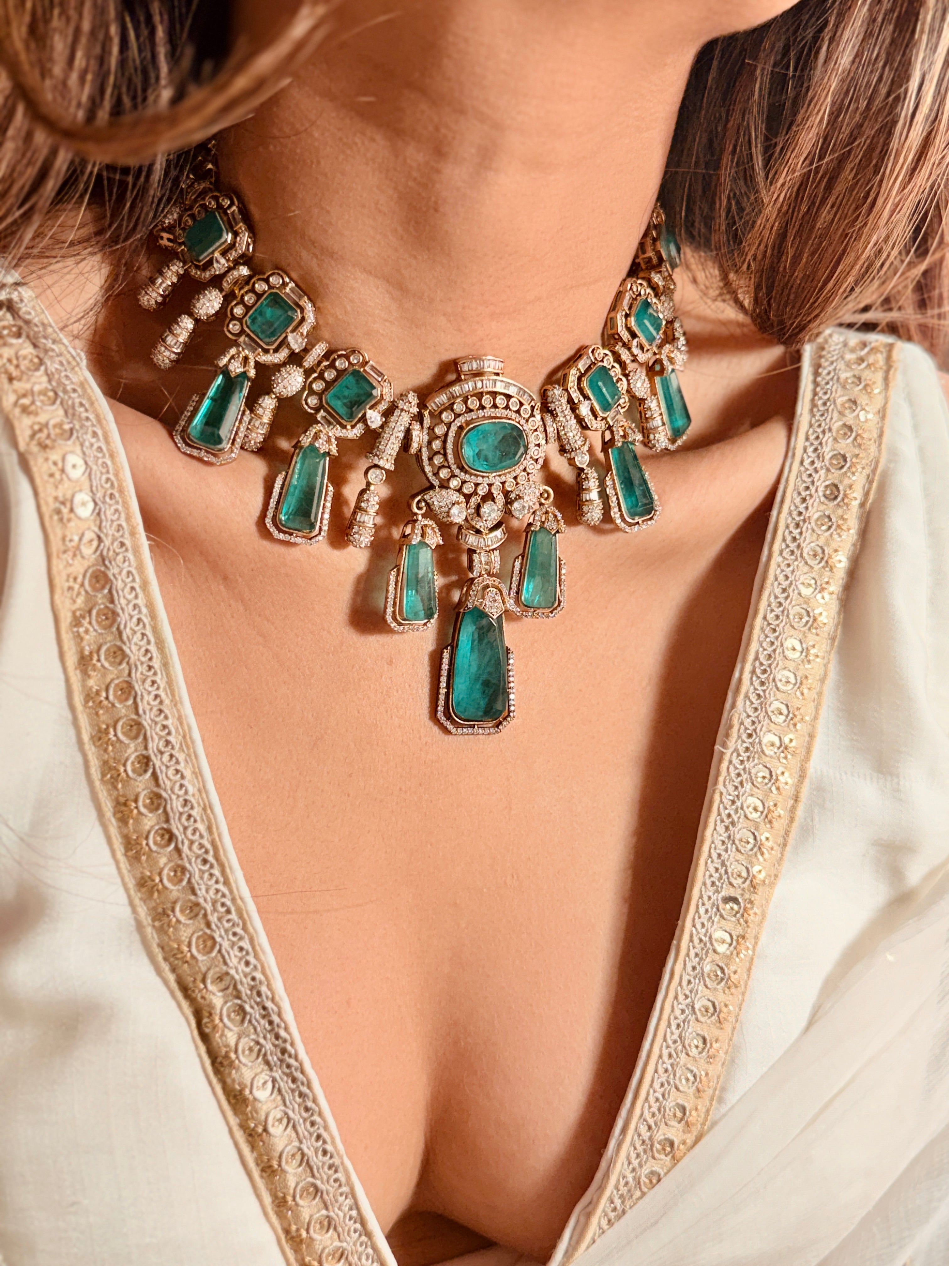 Suhani - Emerald