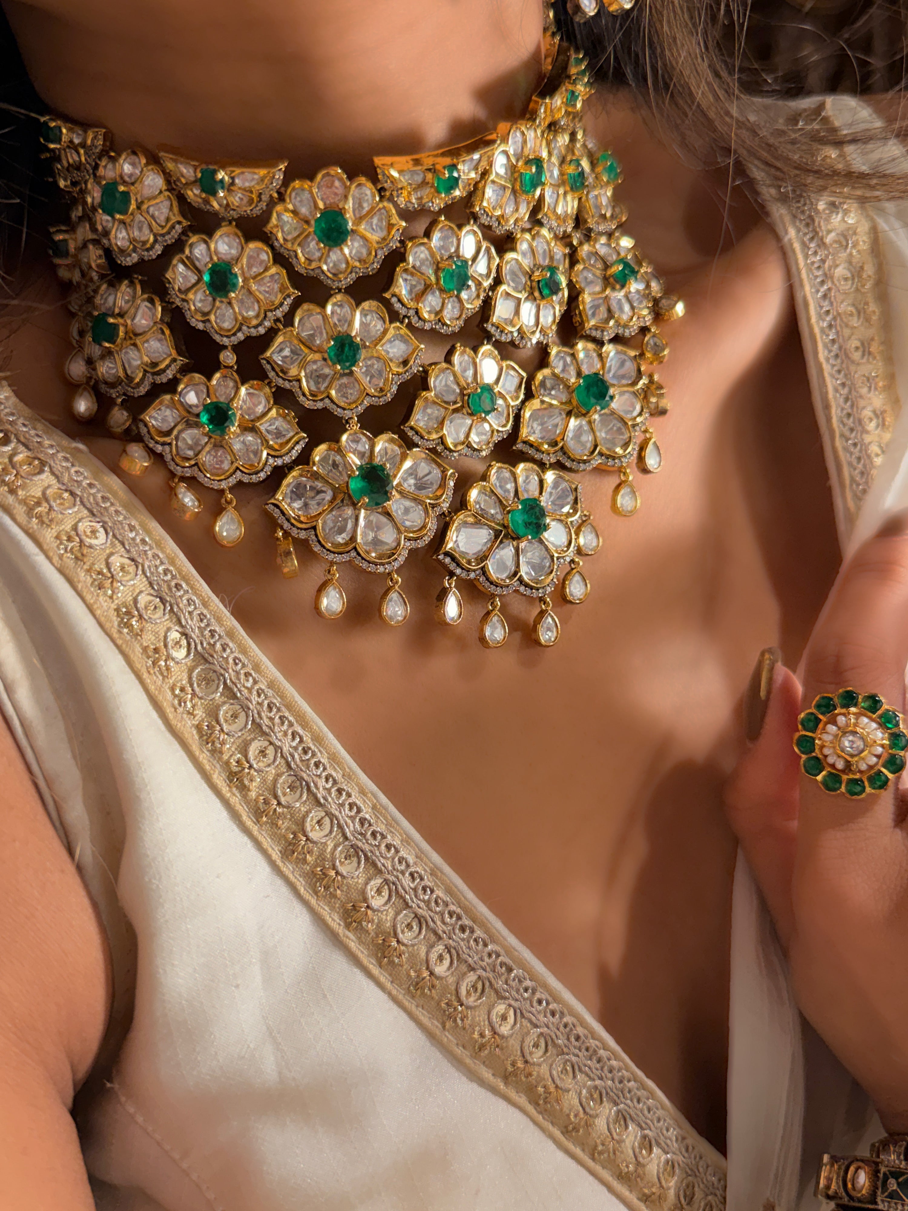 Zaara Zewar - EMERALD