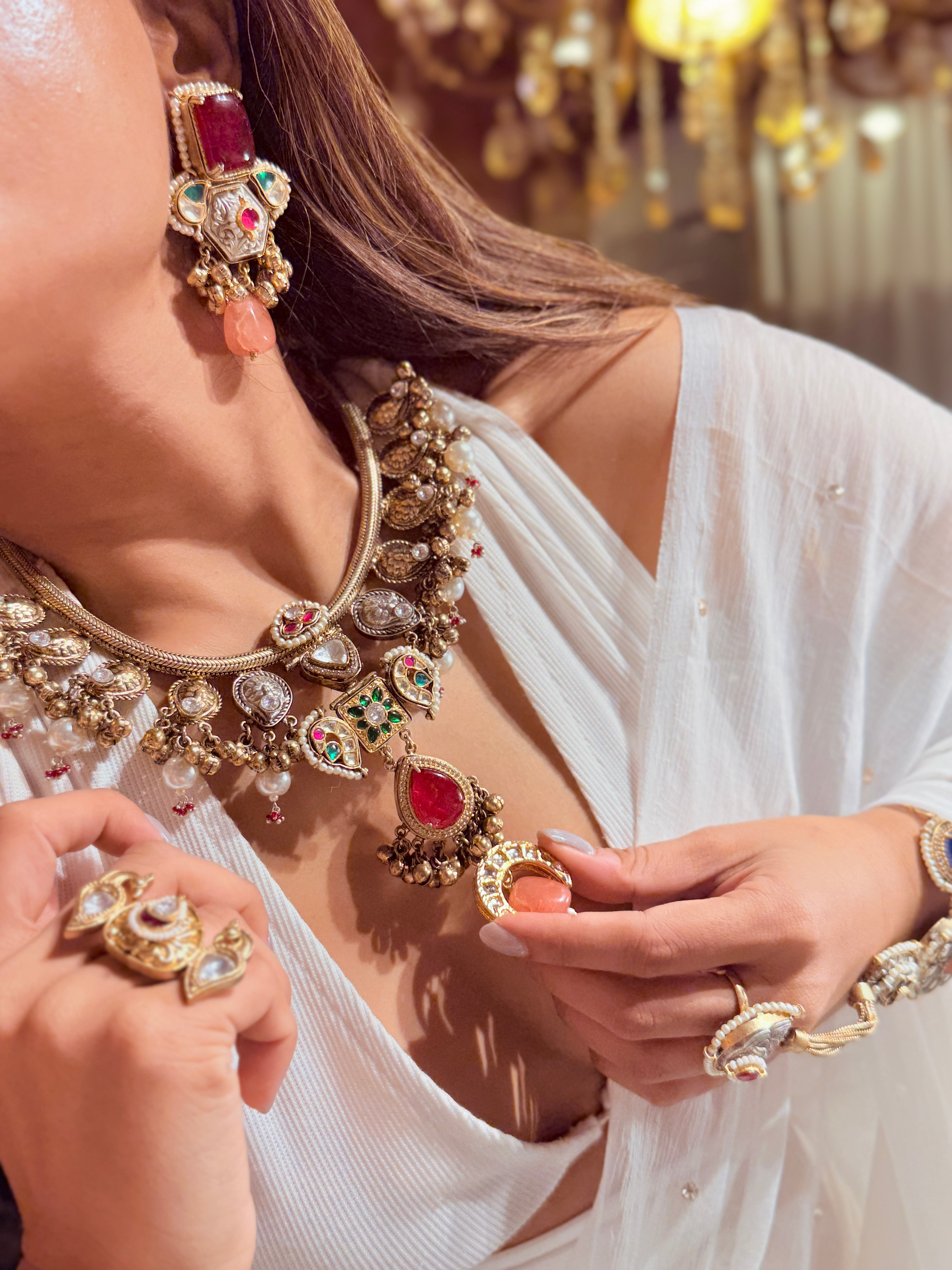 Naaz Necklace