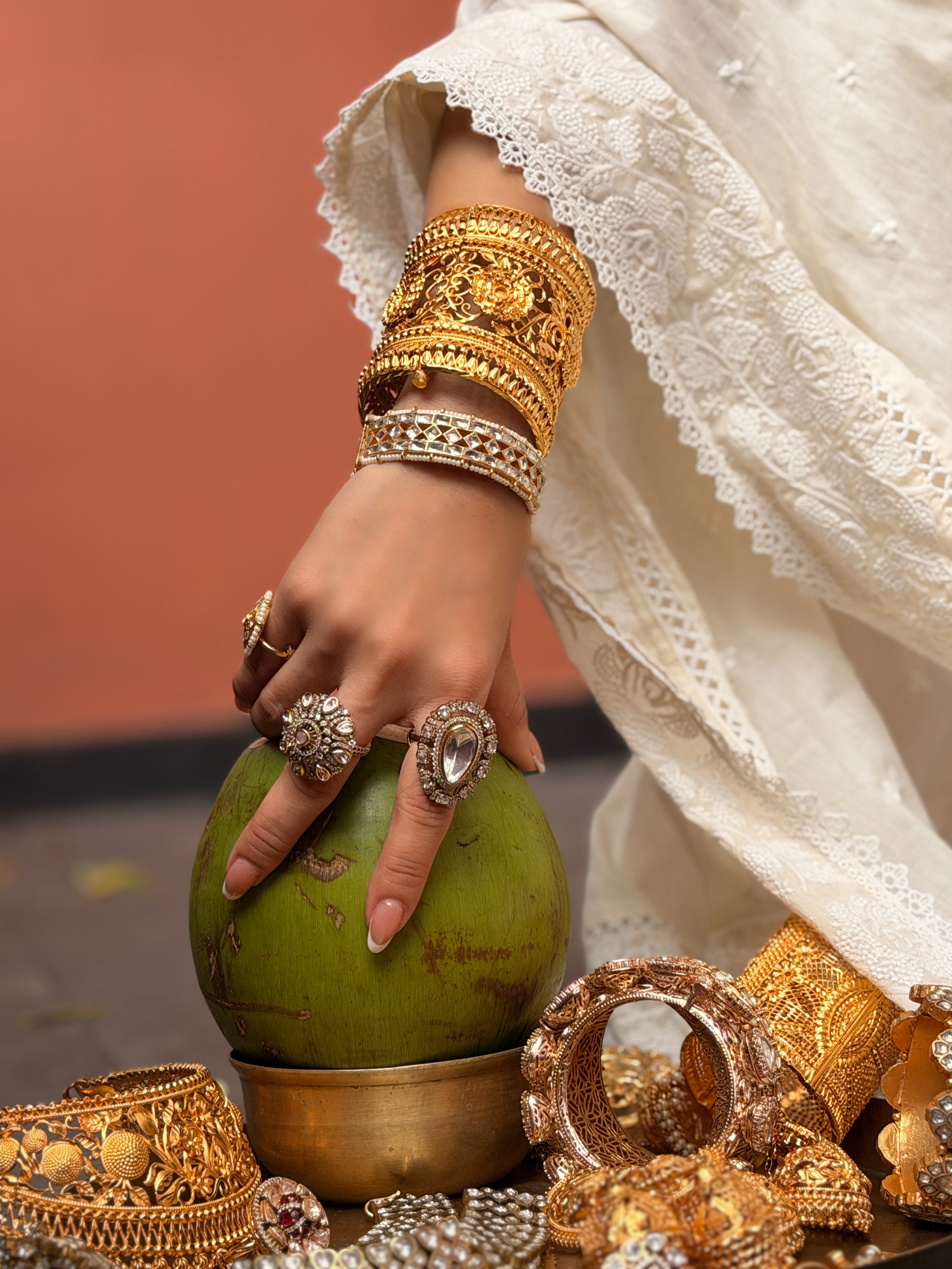 Swarnalata Chur ( cuff ) - Royal Bengal’26