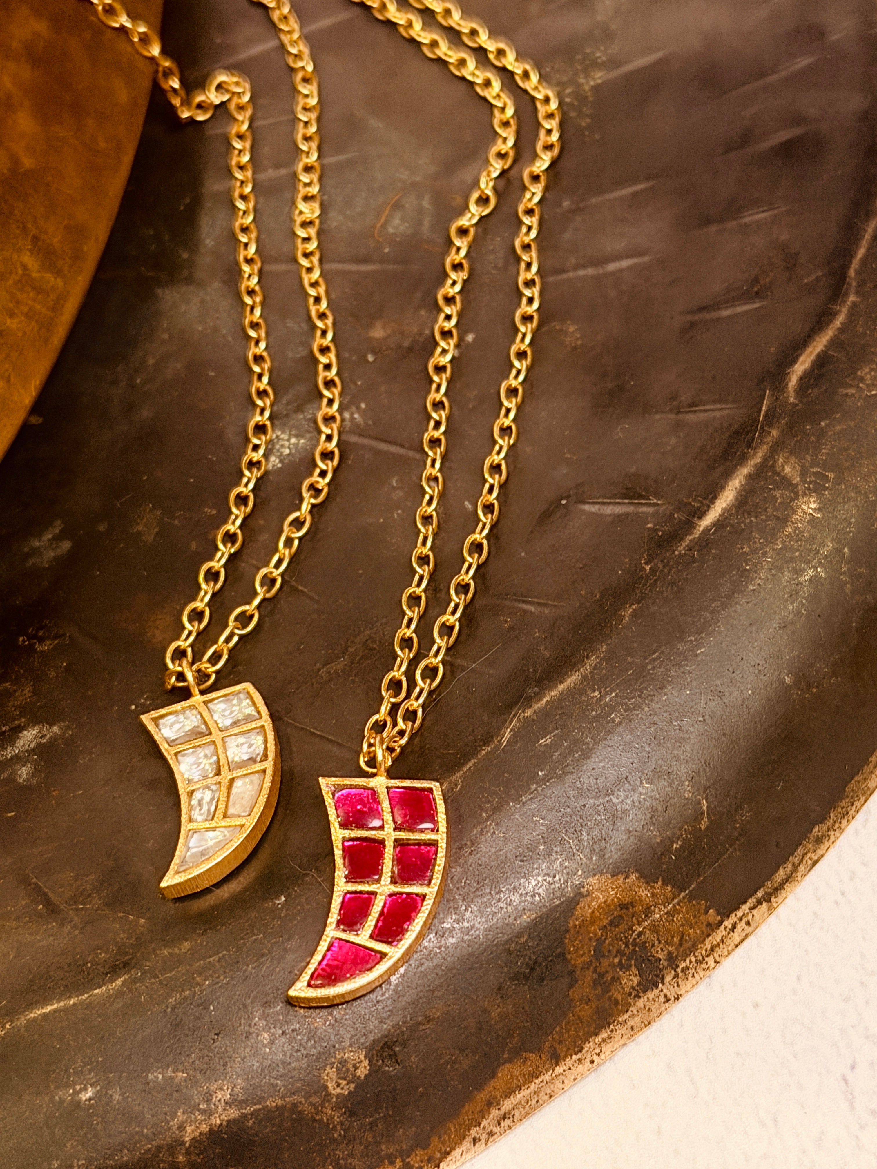 Chain & Pendant