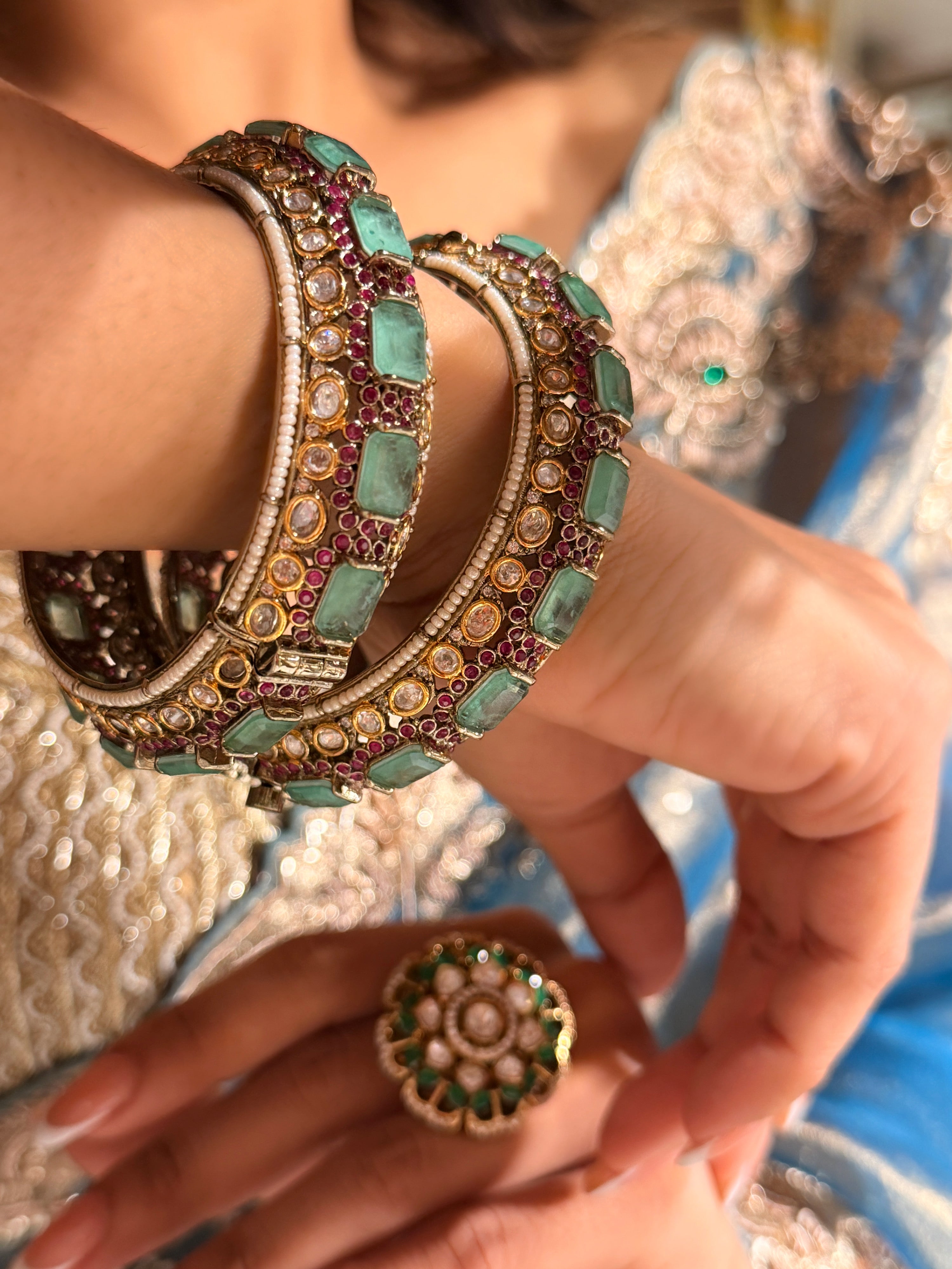 Taniya Mint Bangle