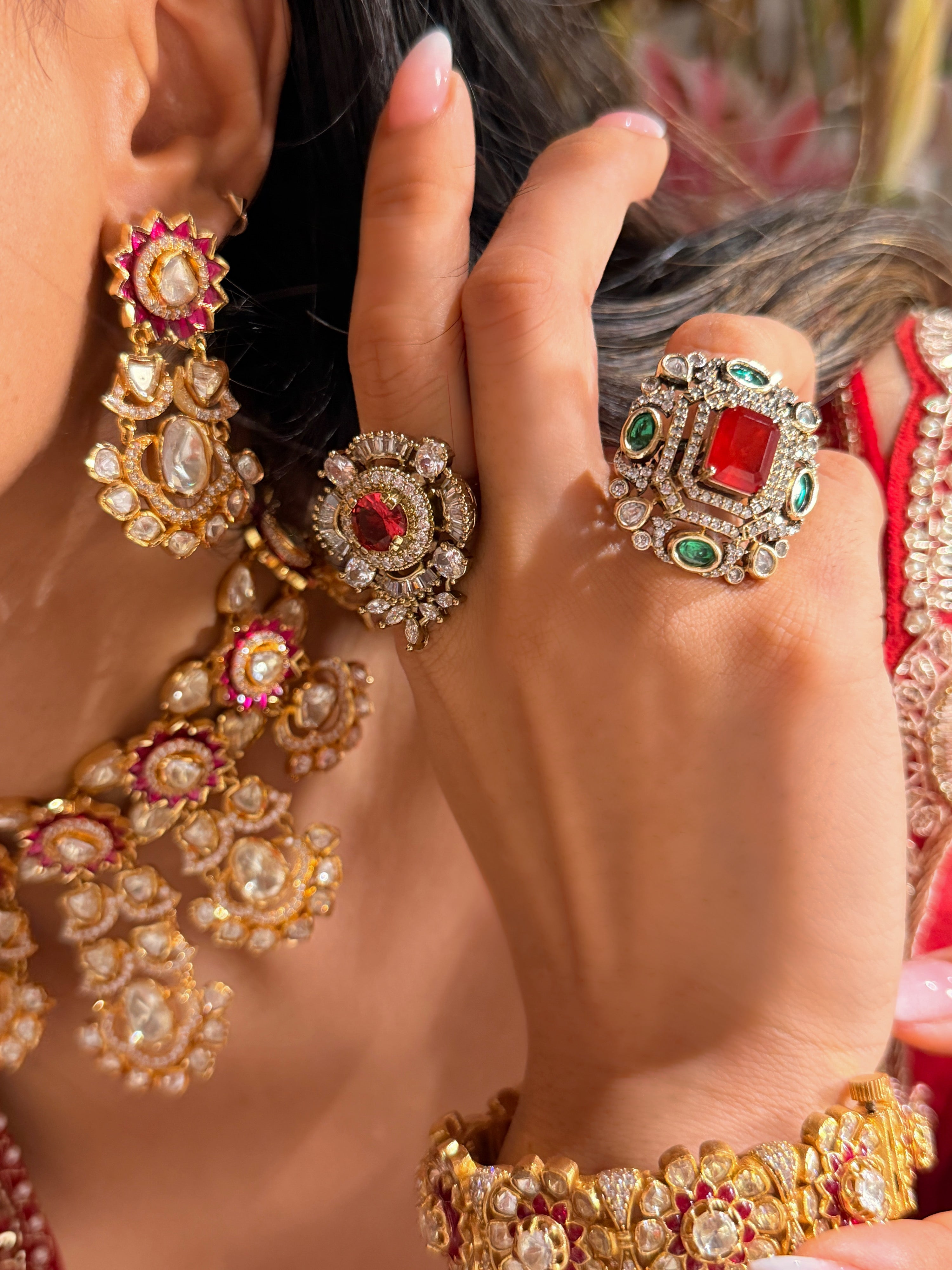 Ruhani Gulab Choker