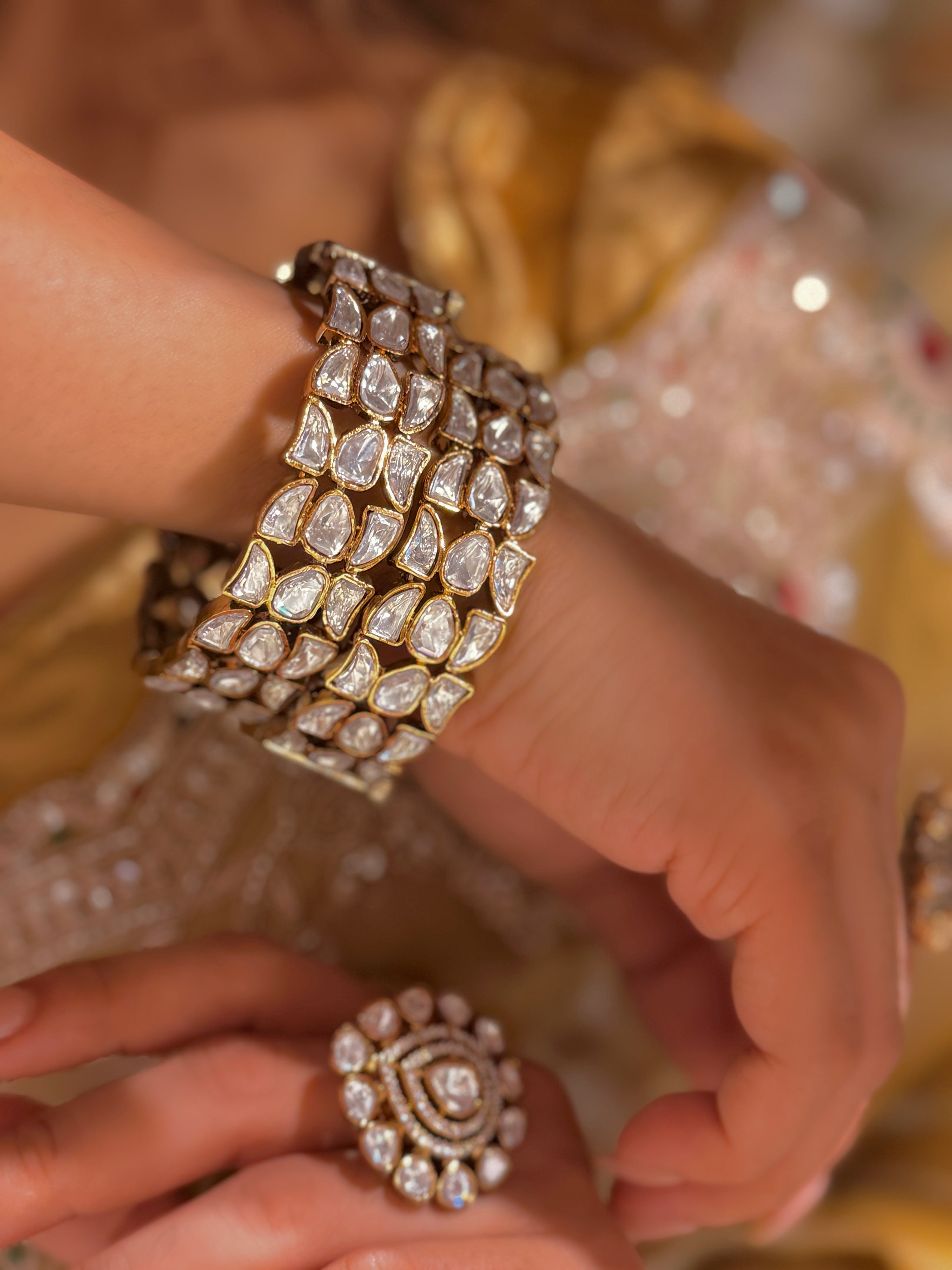 Surbhi Moissanite Bangle