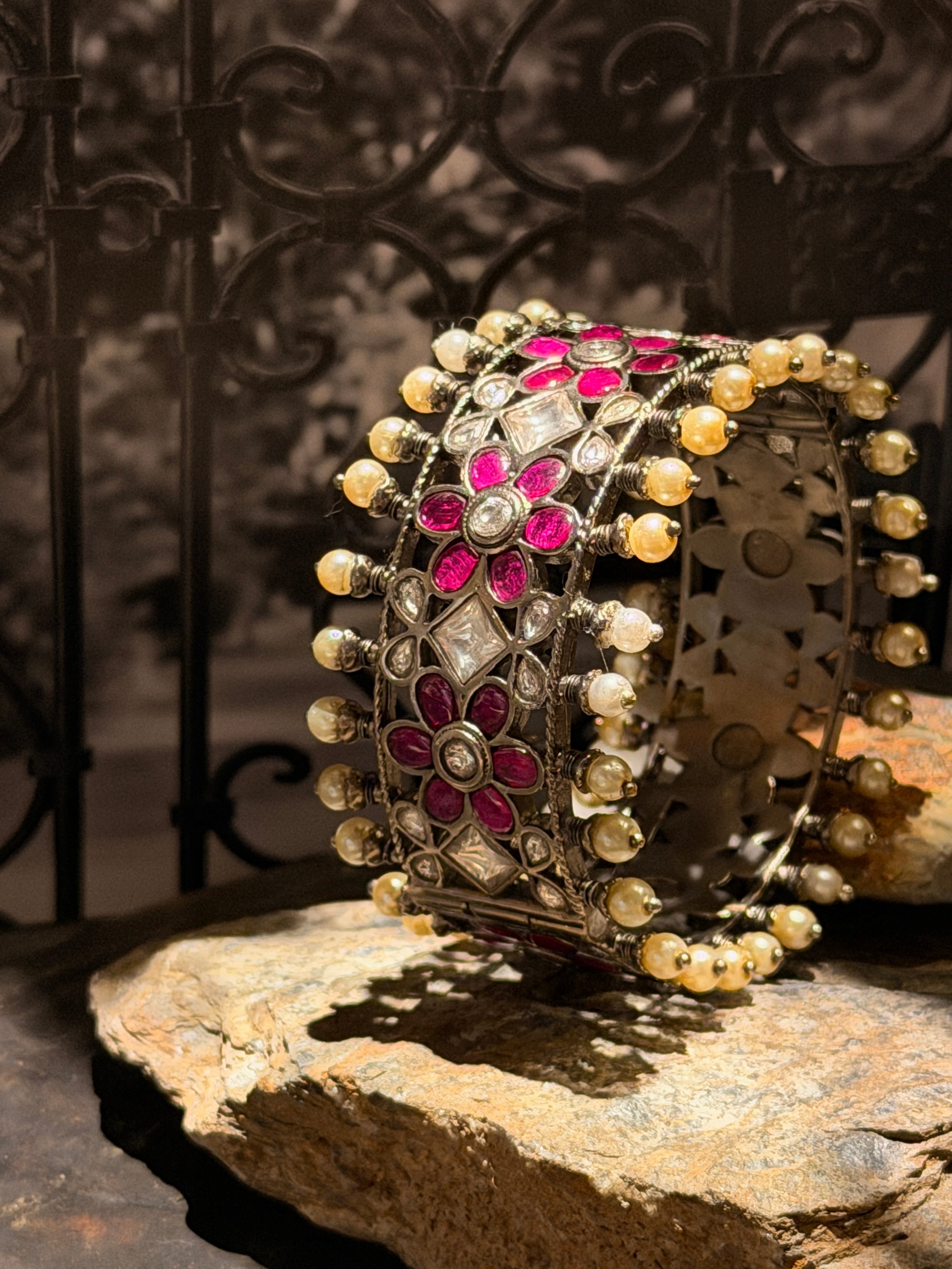 Antique Silver phool moti bangle - MAHIRA