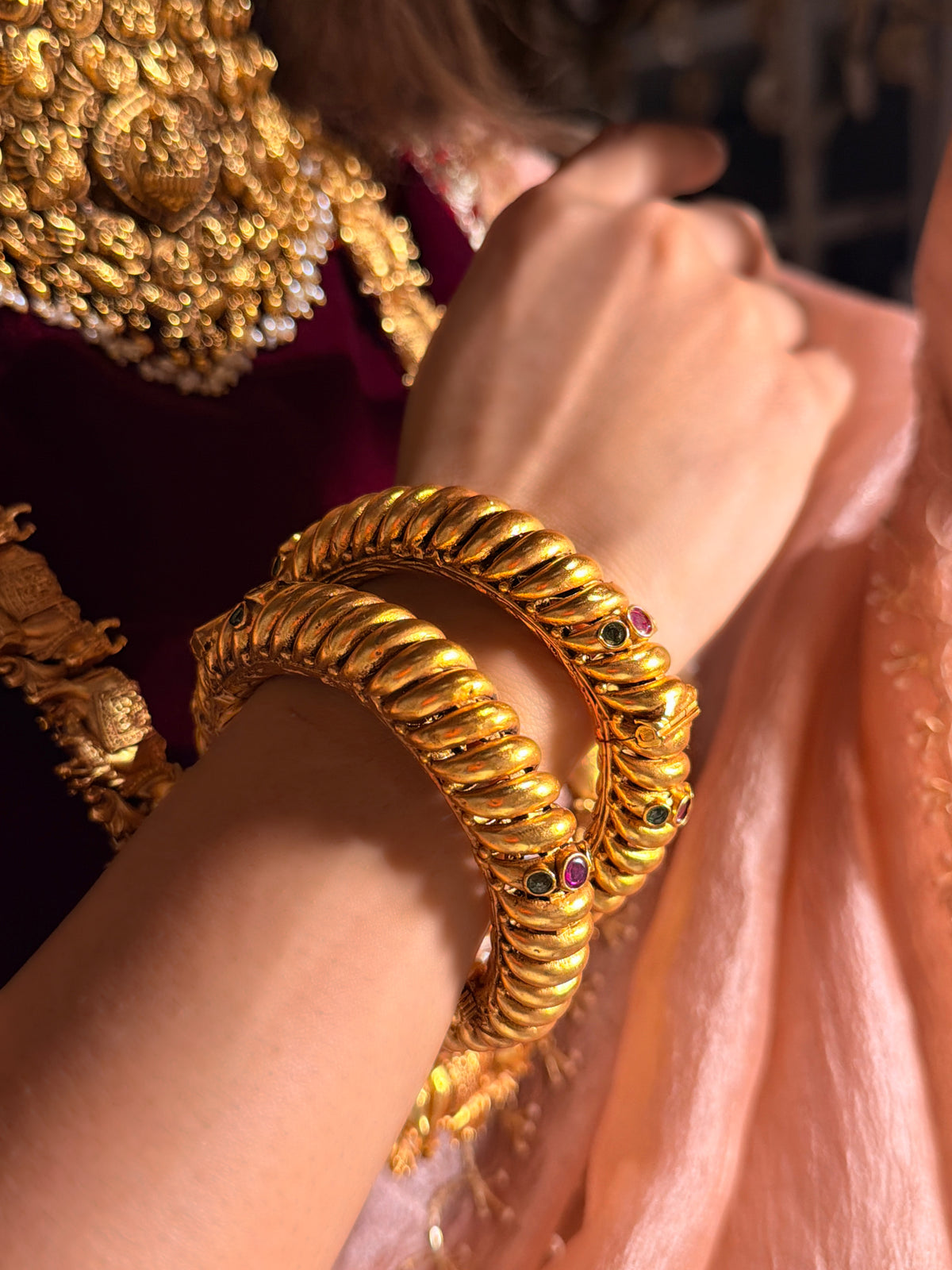 Sulakshmana Spiral Bangle