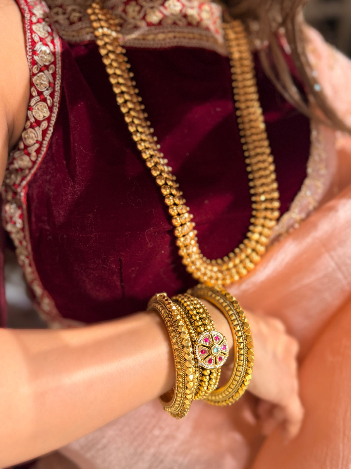 Swarnpushp Bangle